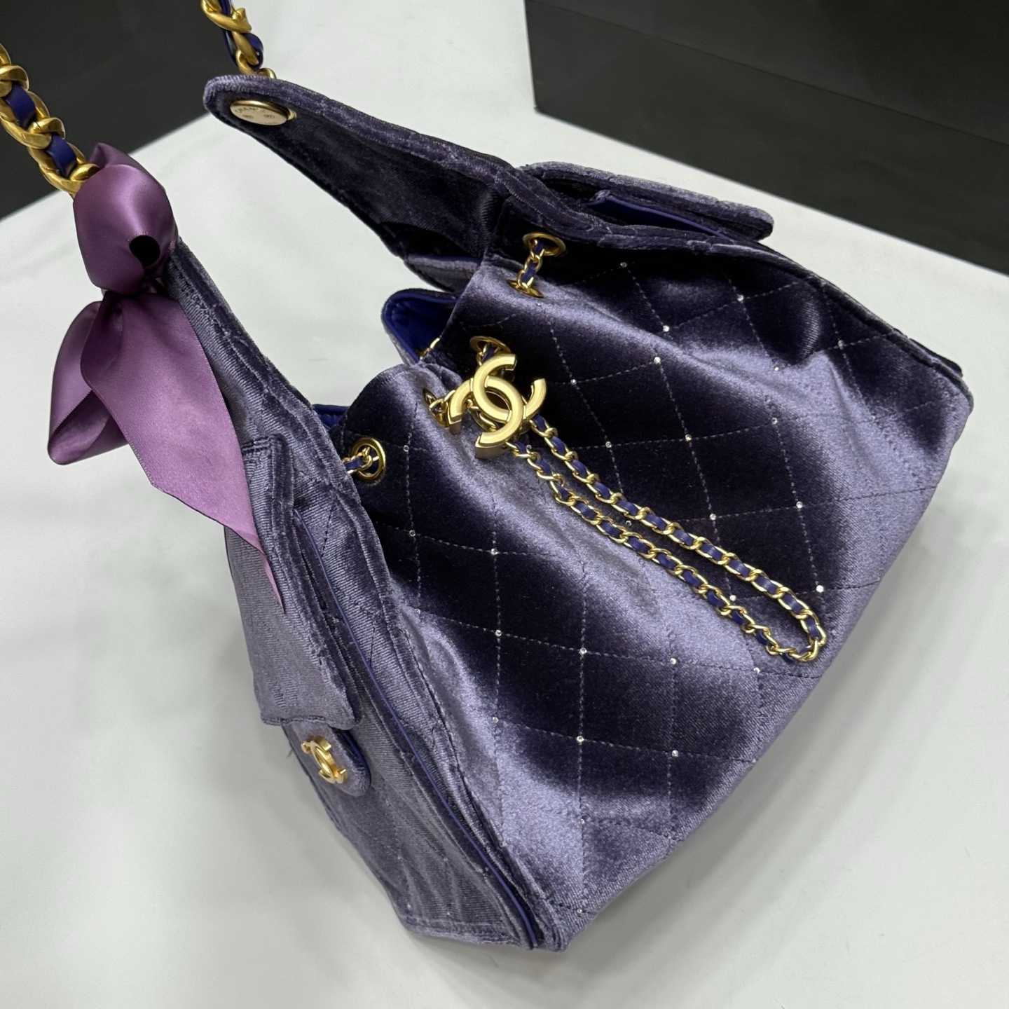 CHANEL 25A Crystal-Embellished Hobo Bag