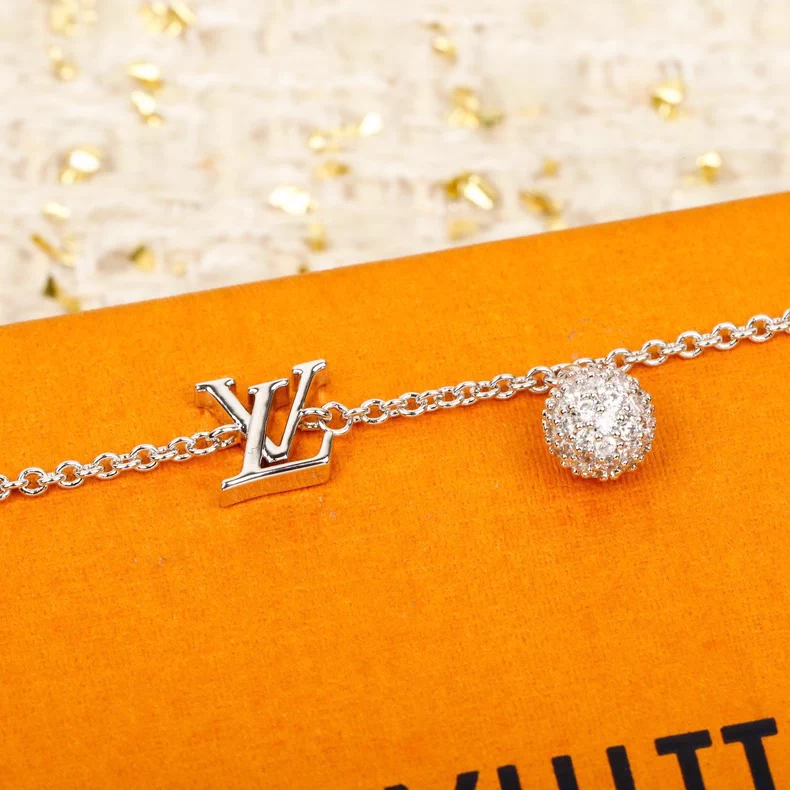 LV M1808A ICONIC LOUISA STRASS BRACELET