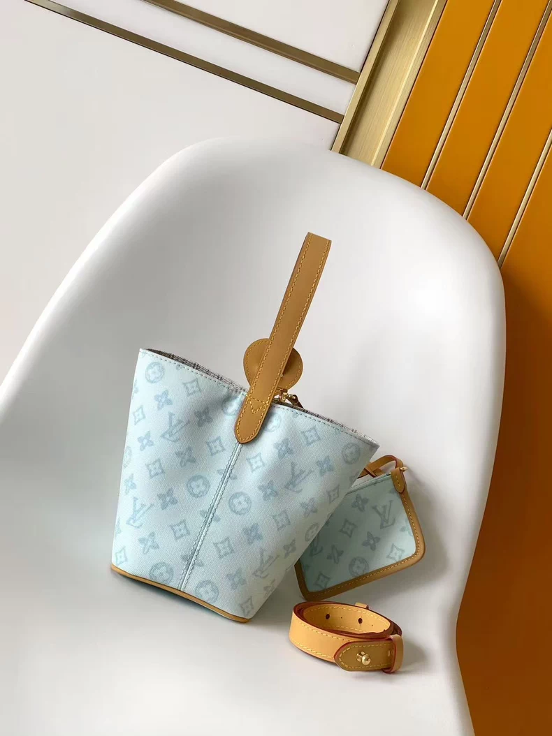 LOUIS VUITTON M27529 ALL IN BB