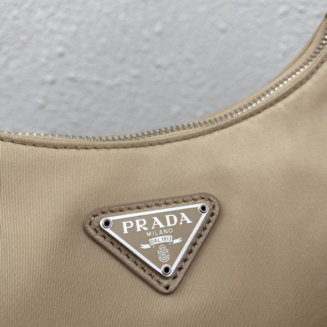 Prada Re-Edition 2005 Re-Nylon and Saffiano leather bag with charm