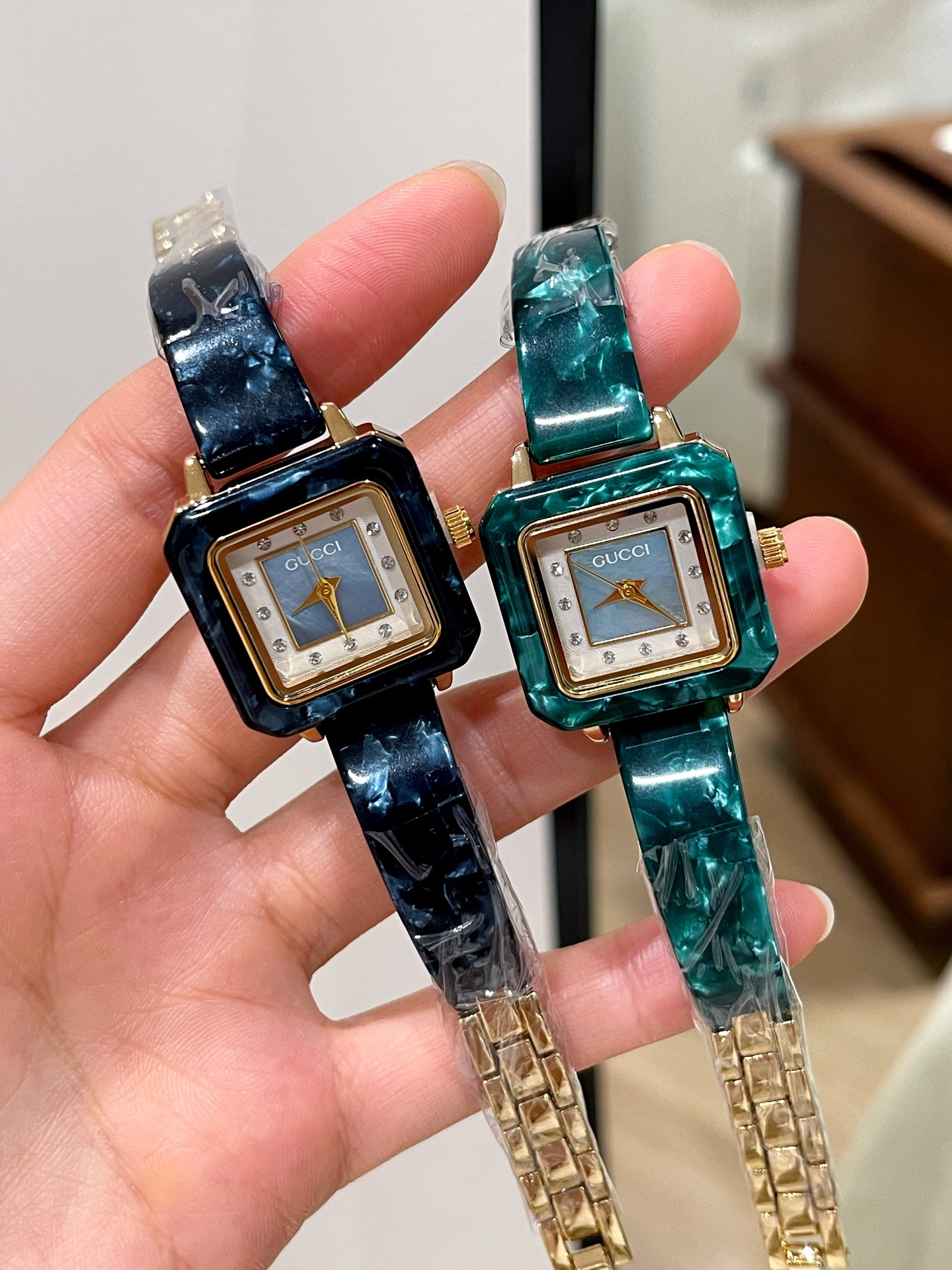 Gucci Square MOP Watch