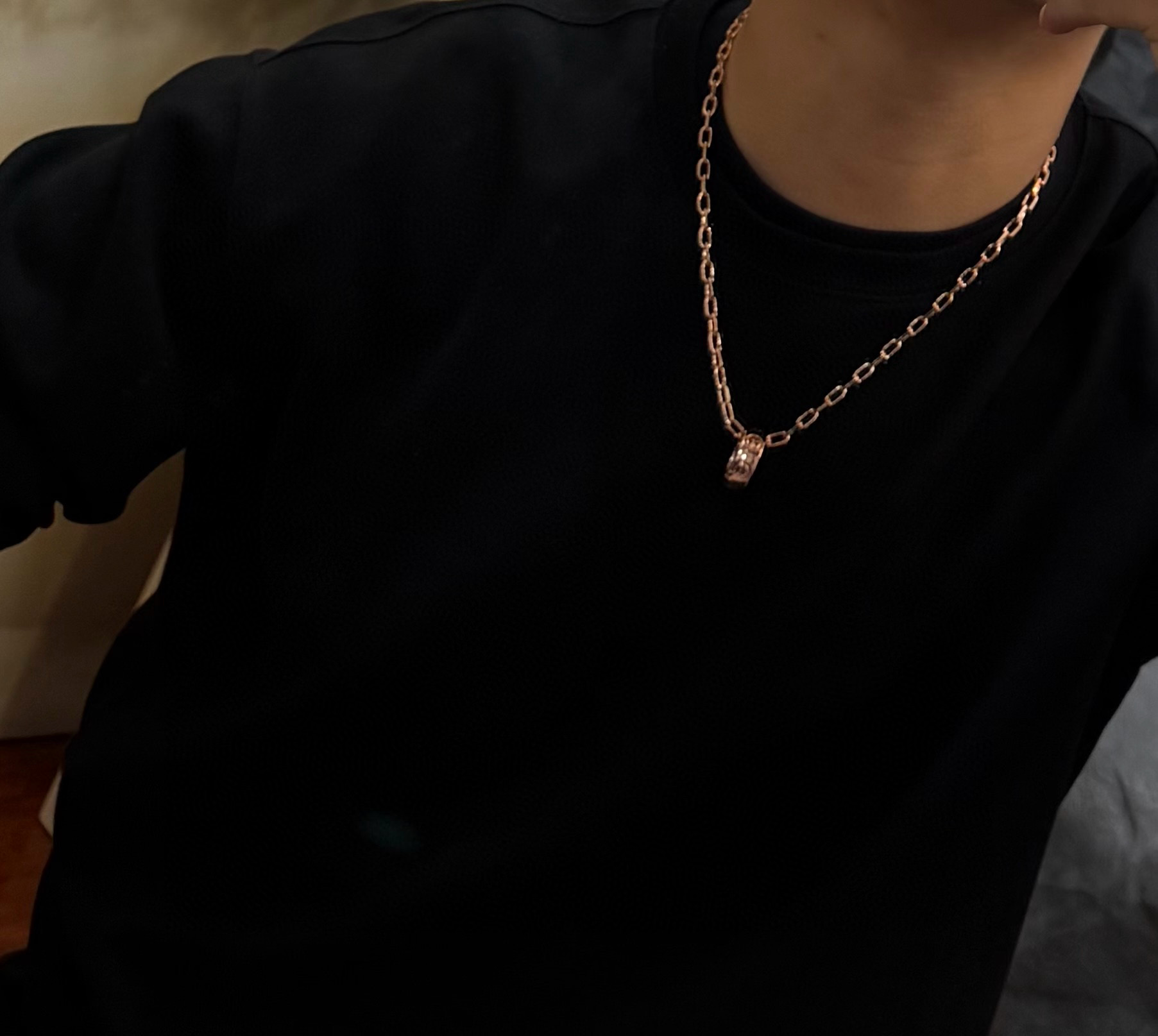 New Cartier Necklace with Diamonds, 