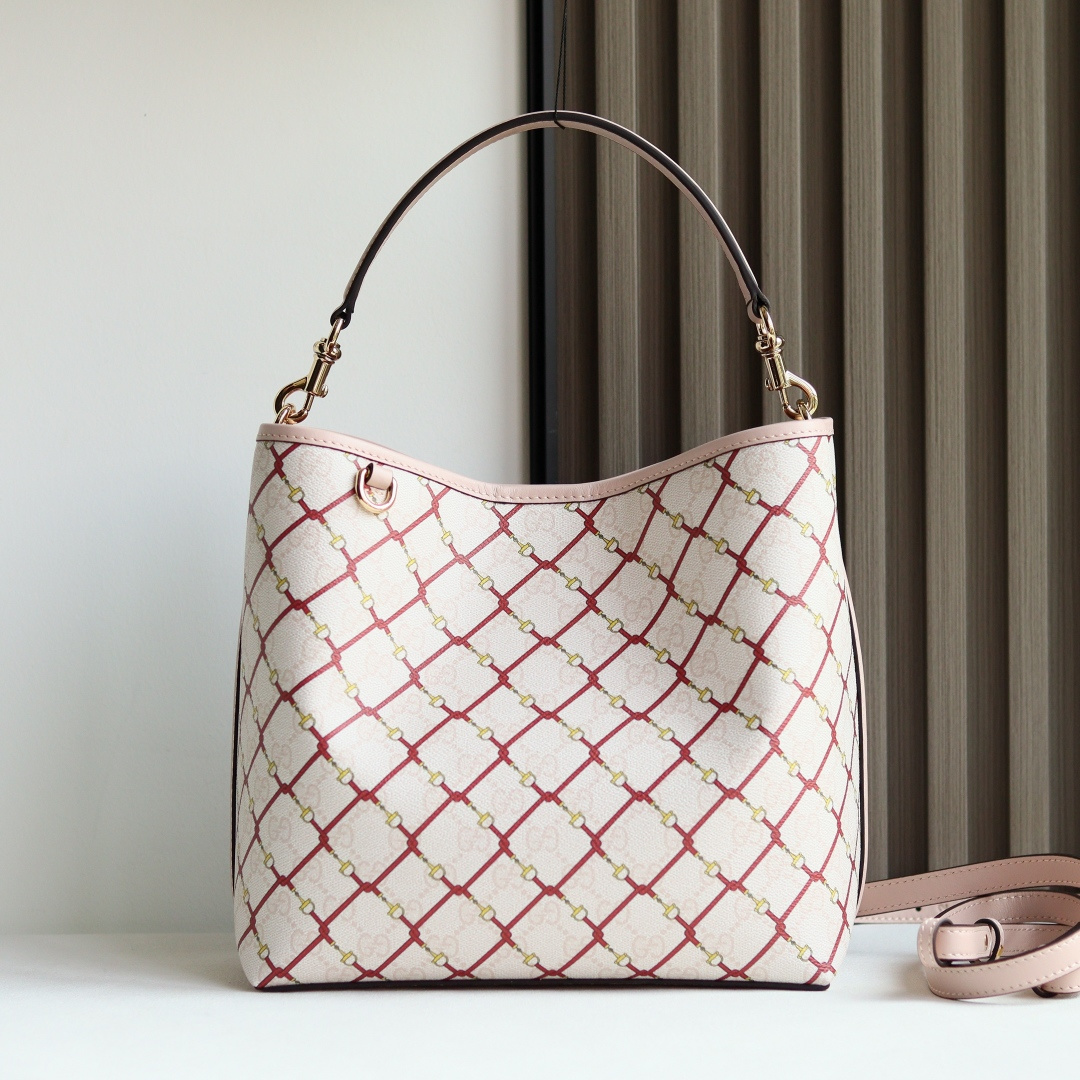 Gucci GG Emblem small bucket bag