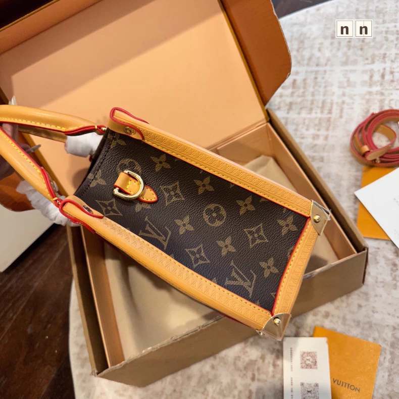 Louis Vuitton OnTheGO Tote