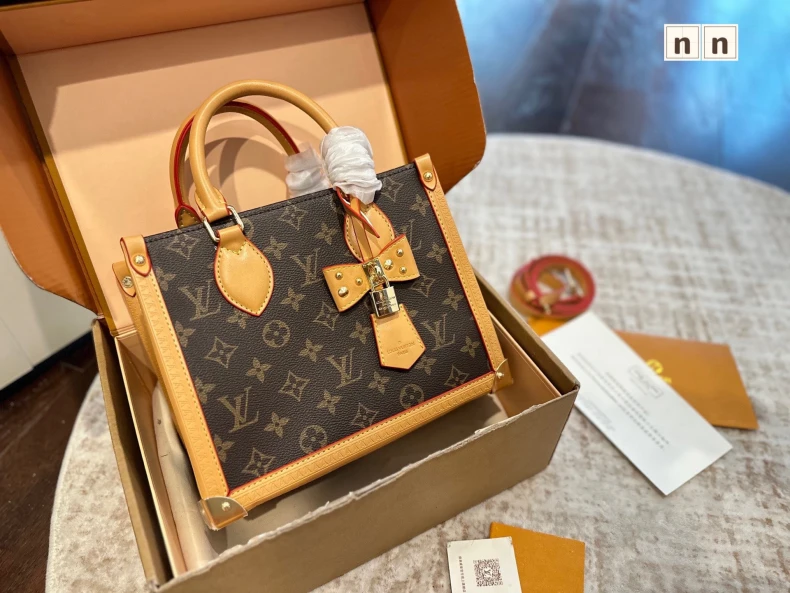 Louis Vuitton OnTheGO Tote