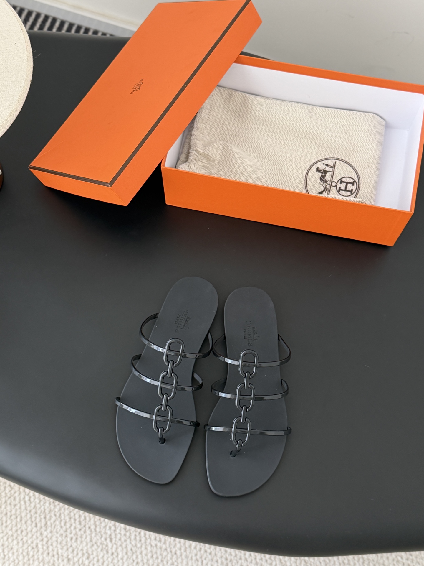 Hermès Mykonos sandal