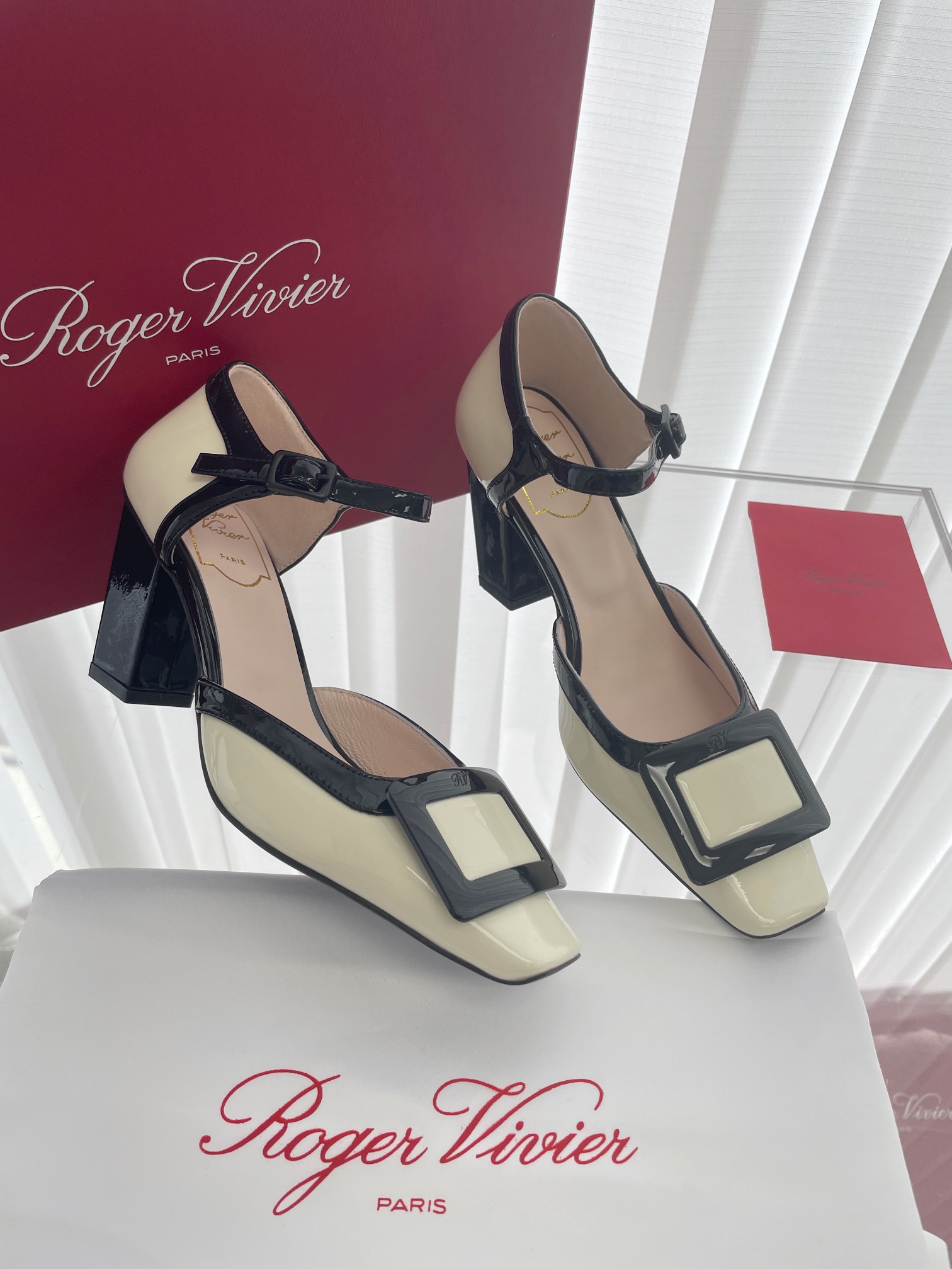 Roger Vivier Patent Leather Sandals