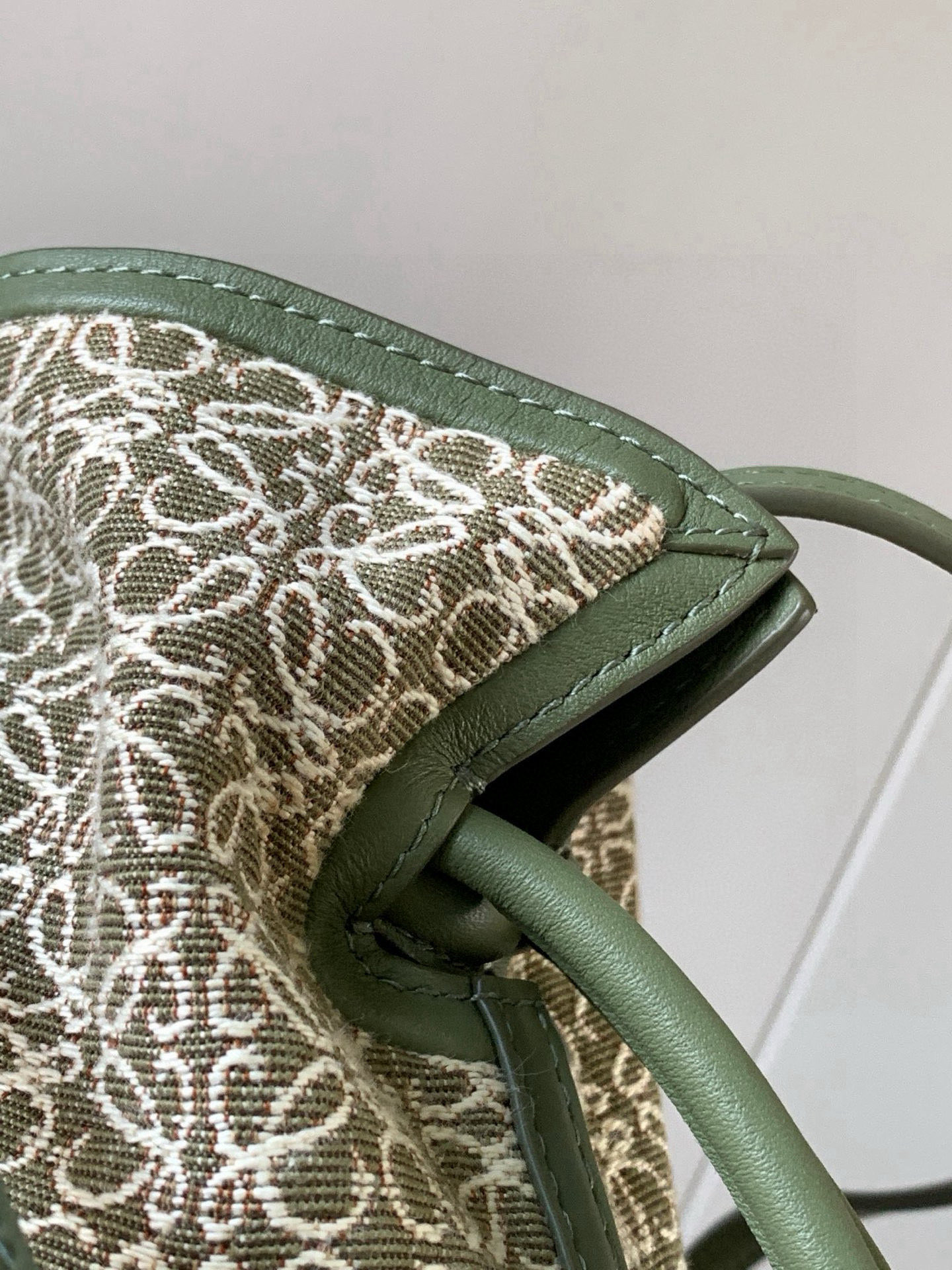 LOEWE Flamenco Knot “Lucky Bag“