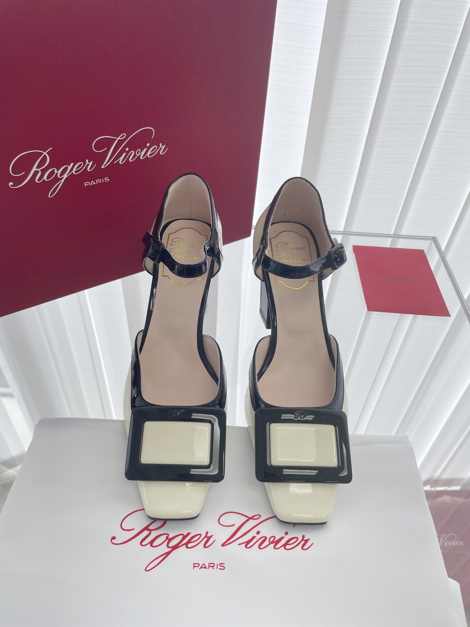 Roger Vivier Patent Leather Sandals