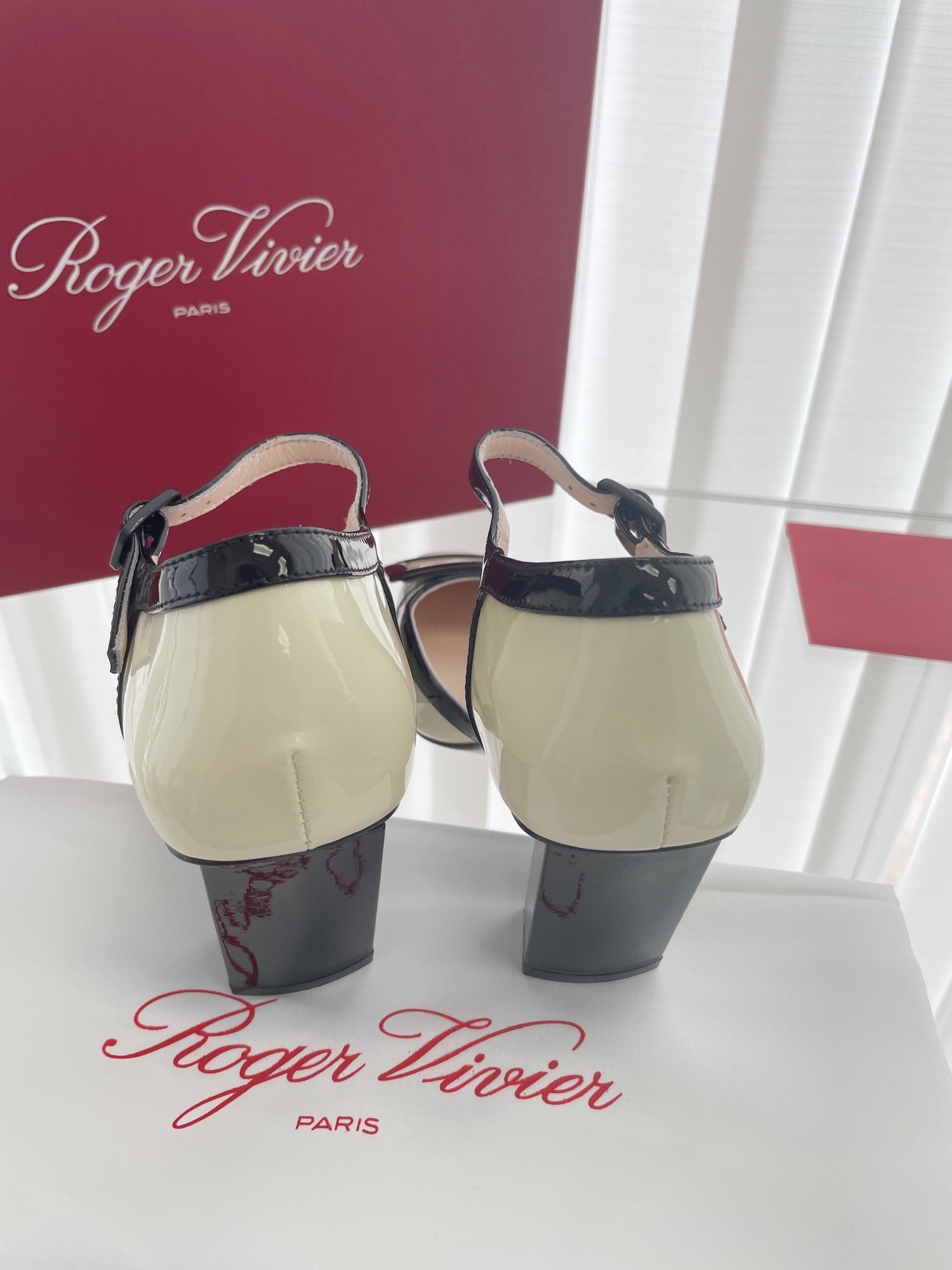 Roger Vivier Patent Leather Sandals