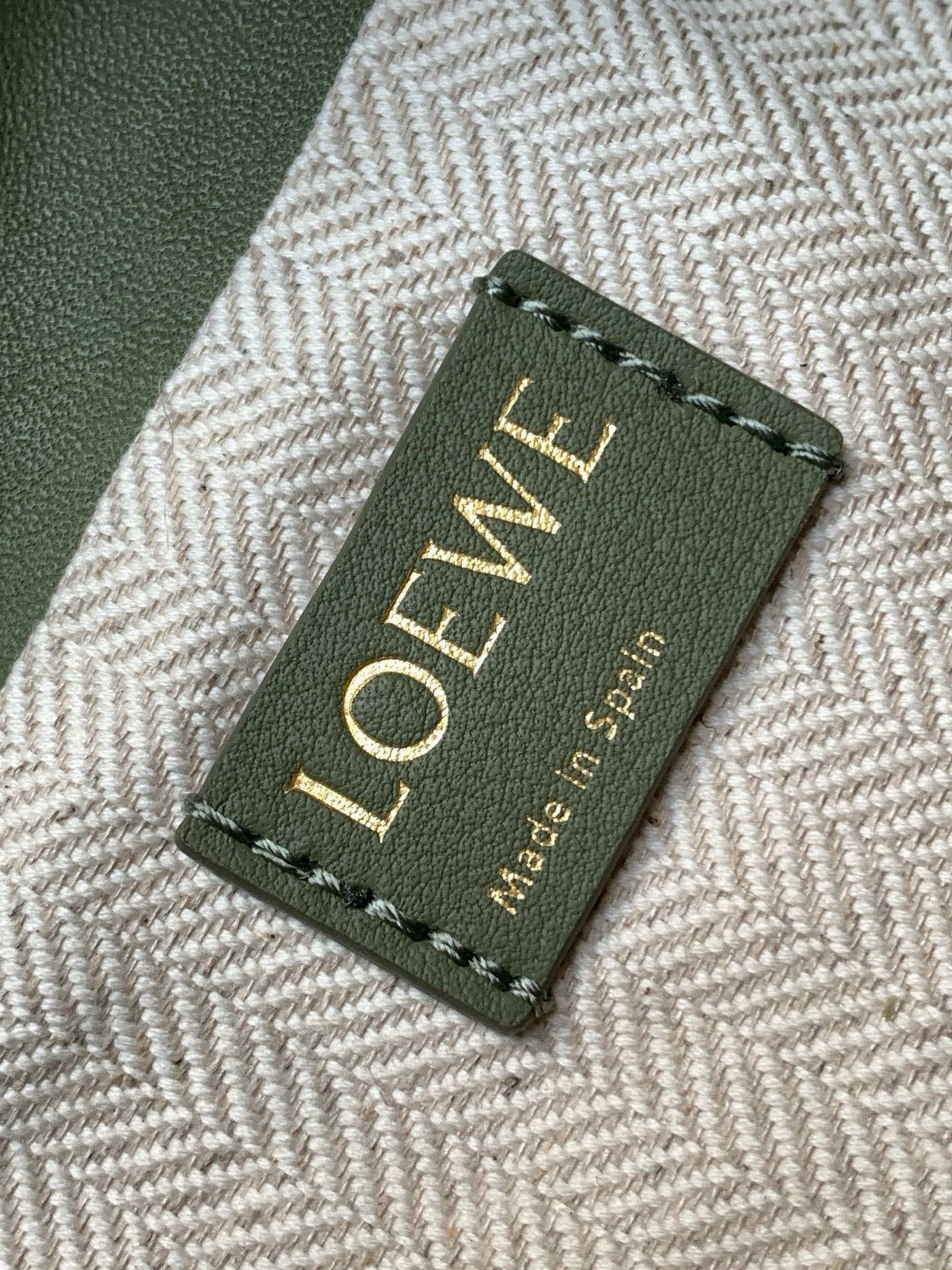 LOEWE Flamenco Knot “Lucky Bag“