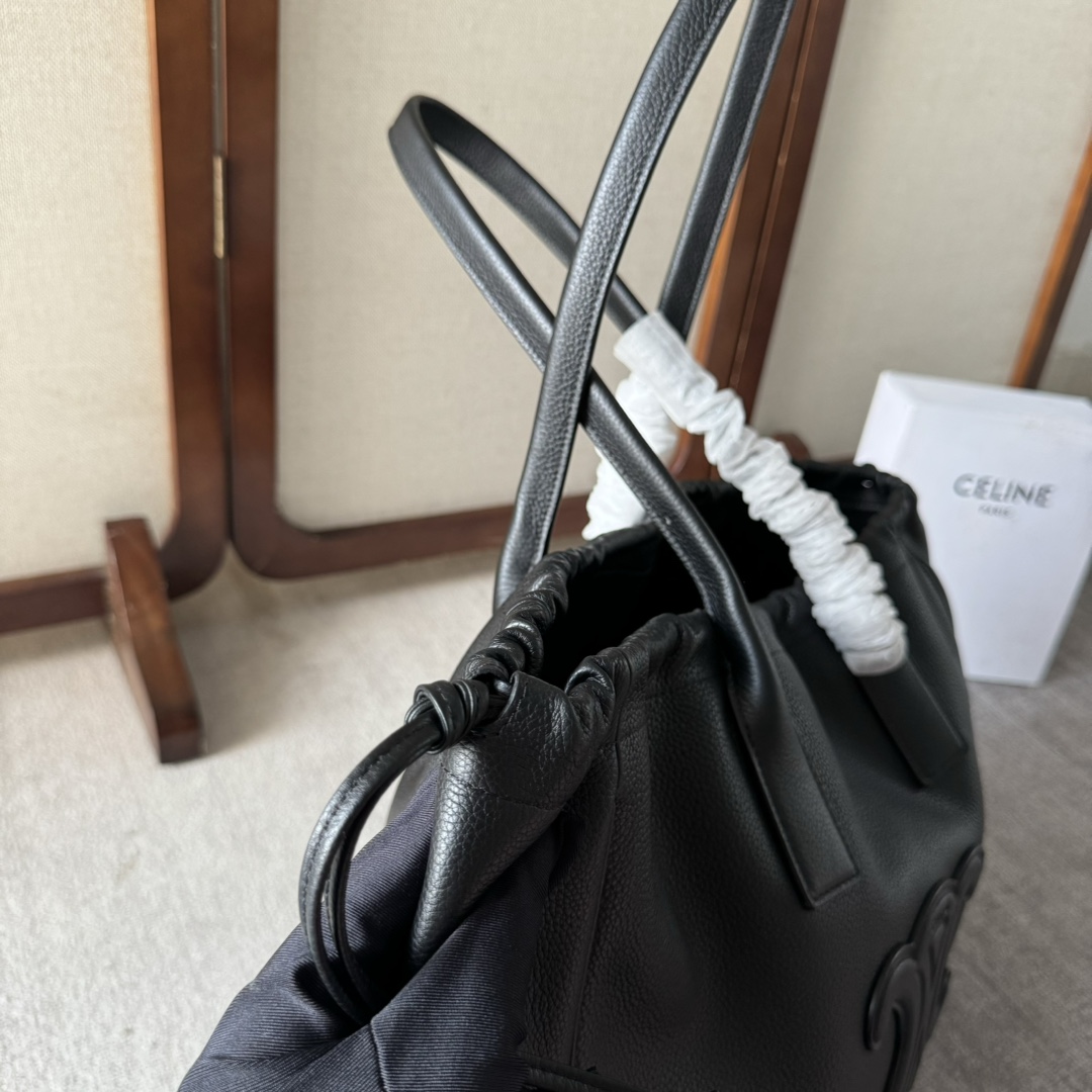CELINE Cabas Triomphe Tote Bag