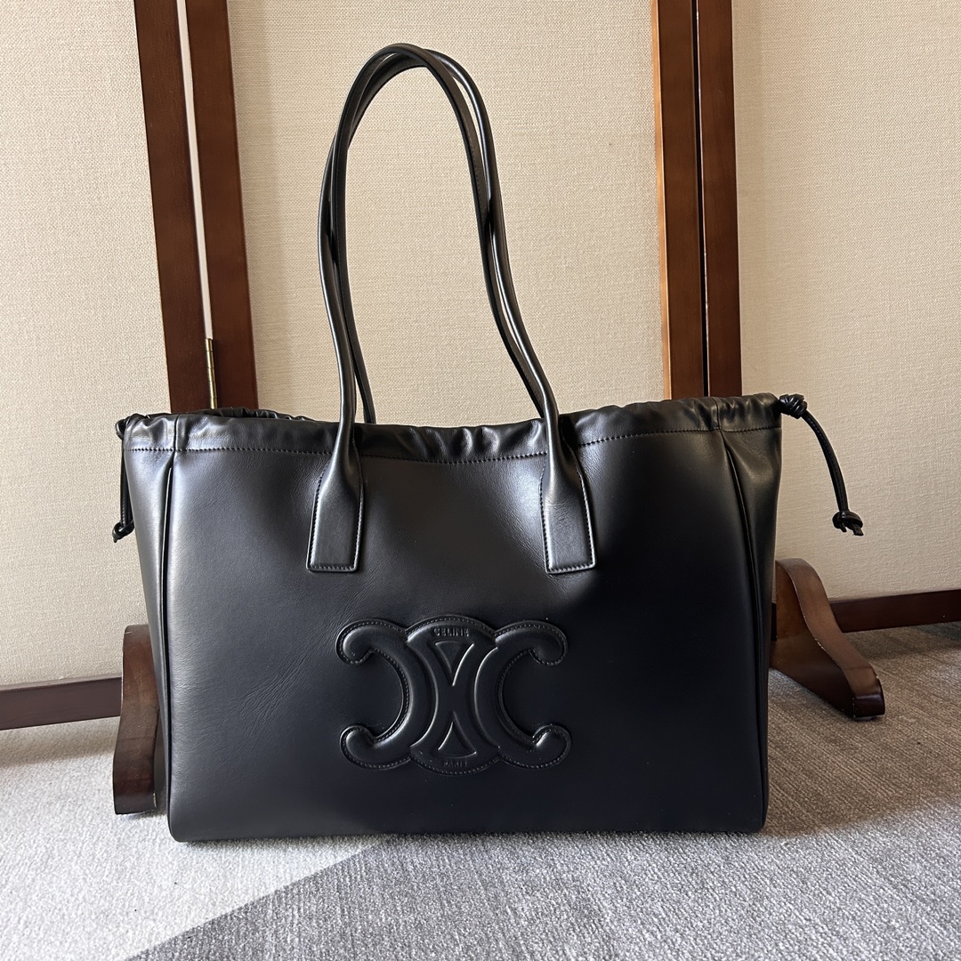 CELINE Cabas Triomphe Tote Bag