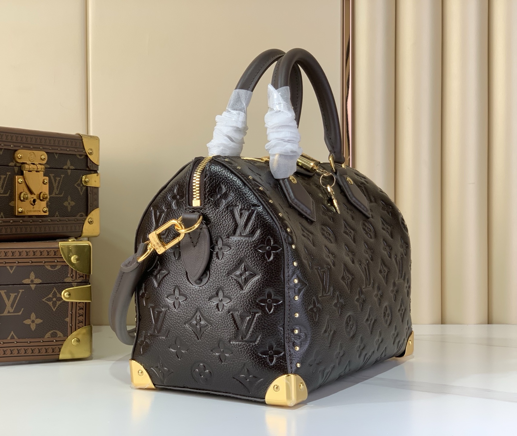 LOUIS VUITTON M26392 Speedy Trunk 25
