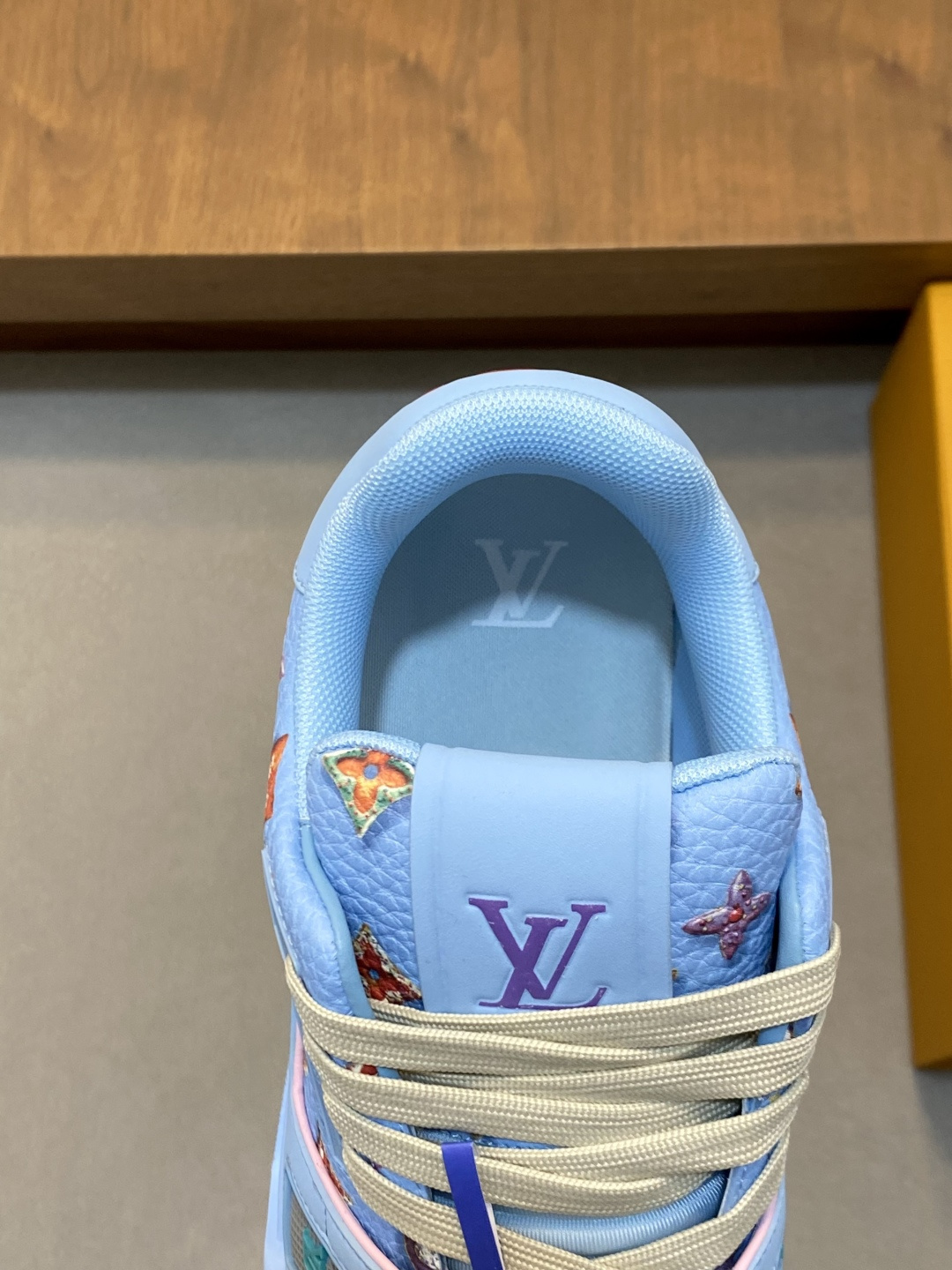 Louis Vuitton 1AJWF7 LV Trainer sneakers