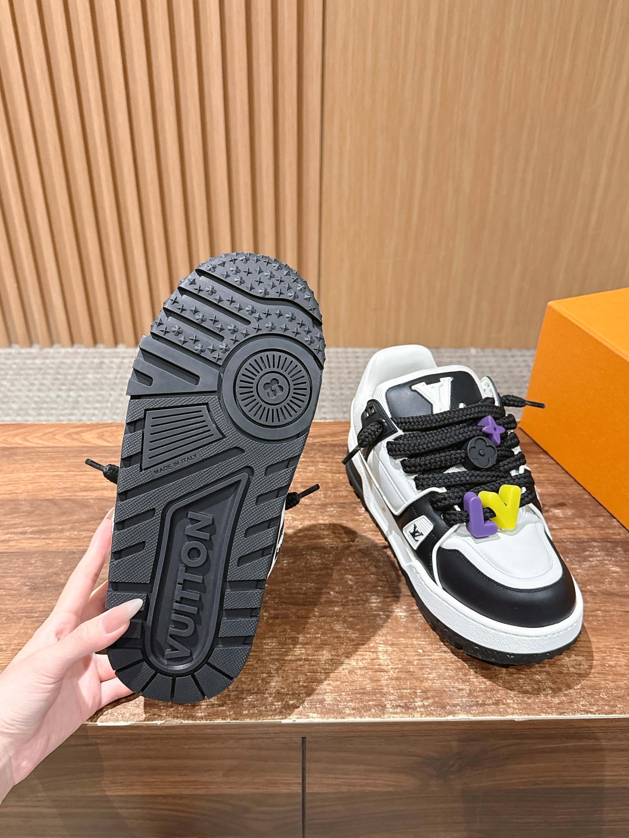 Louis Vuitton 1ABZQG LV Trainer Maxi Sneaker