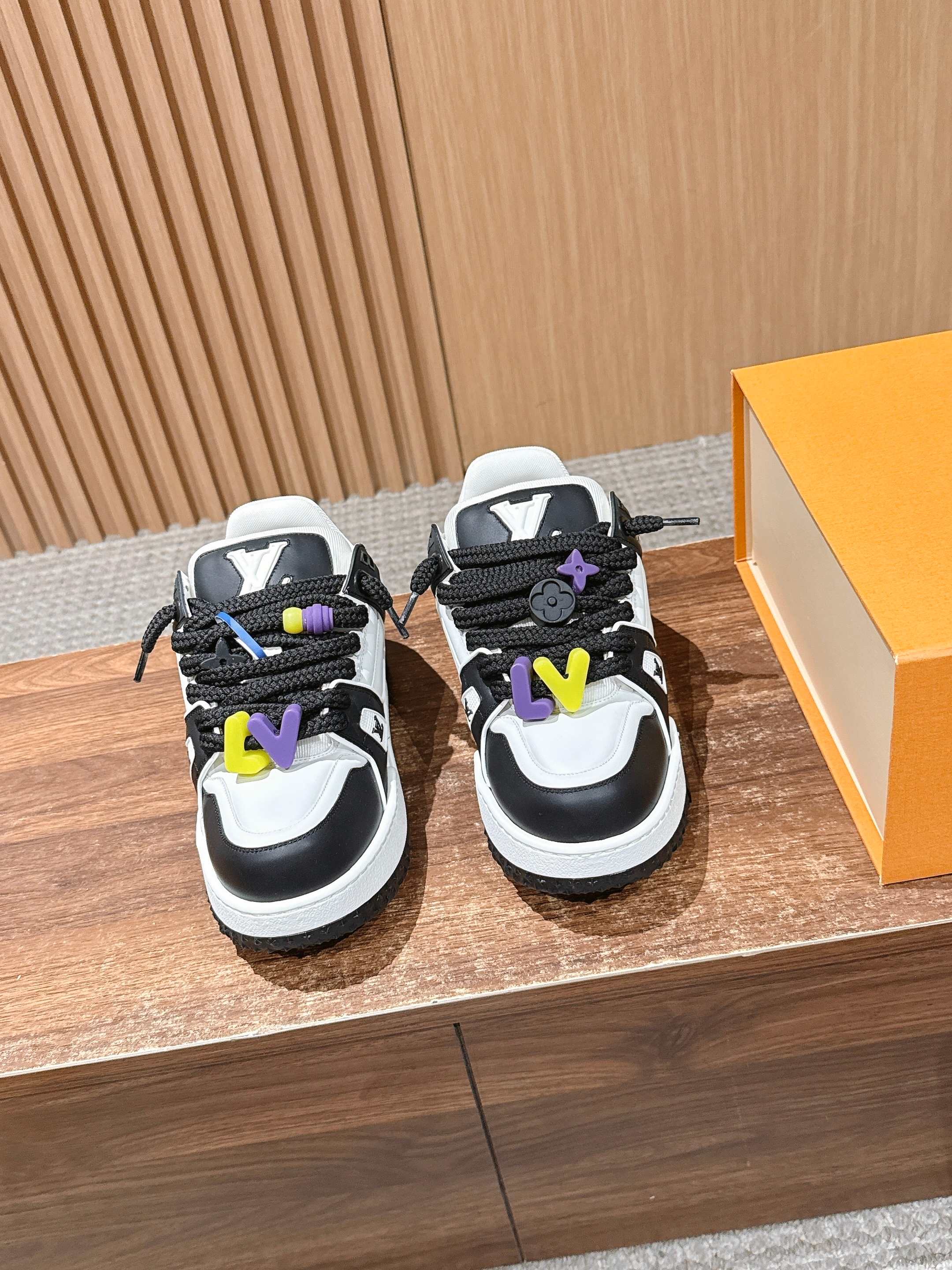 Louis Vuitton 1ABZQG LV Trainer Maxi Sneaker