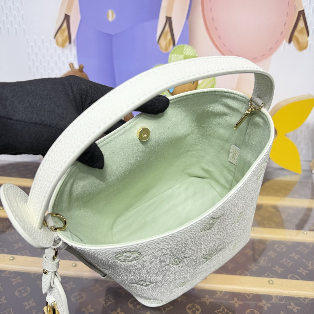 LOUIS VUITTON M27570 All In BB