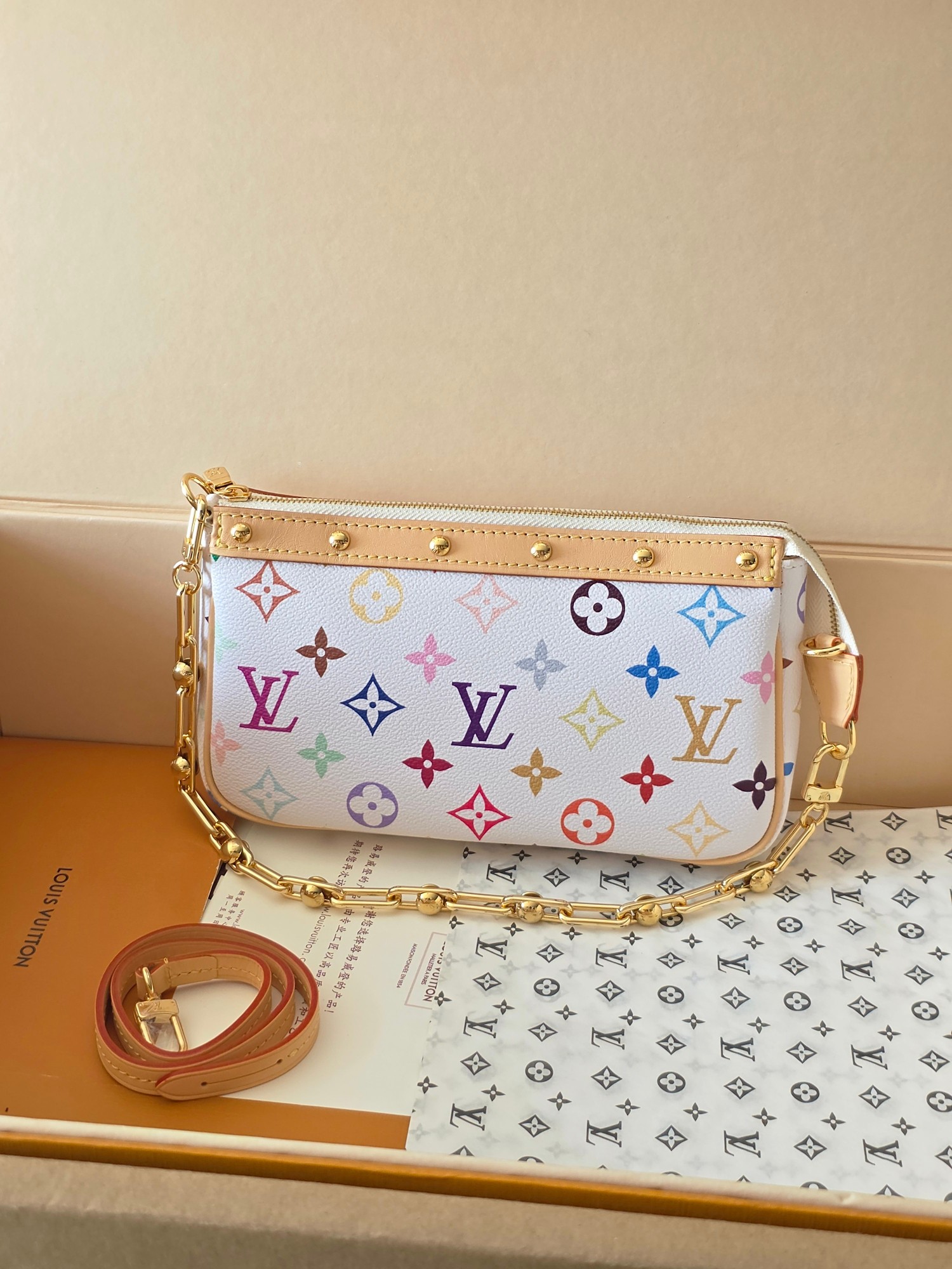 LOUIS VUITTON M13404 New Drop LV x TM Pochette Accessoires