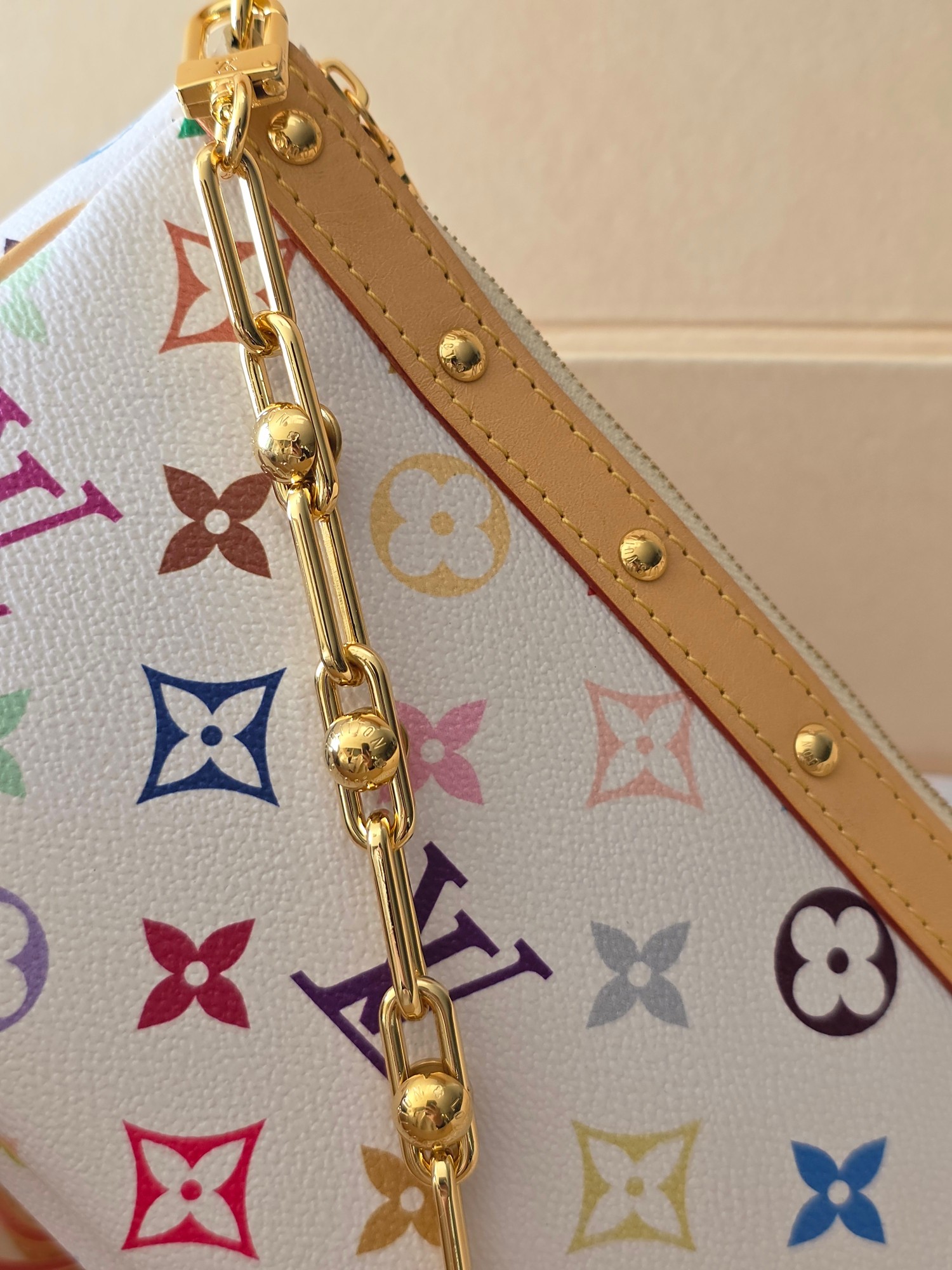 LOUIS VUITTON M13404 New Drop LV x TM Pochette Accessoires