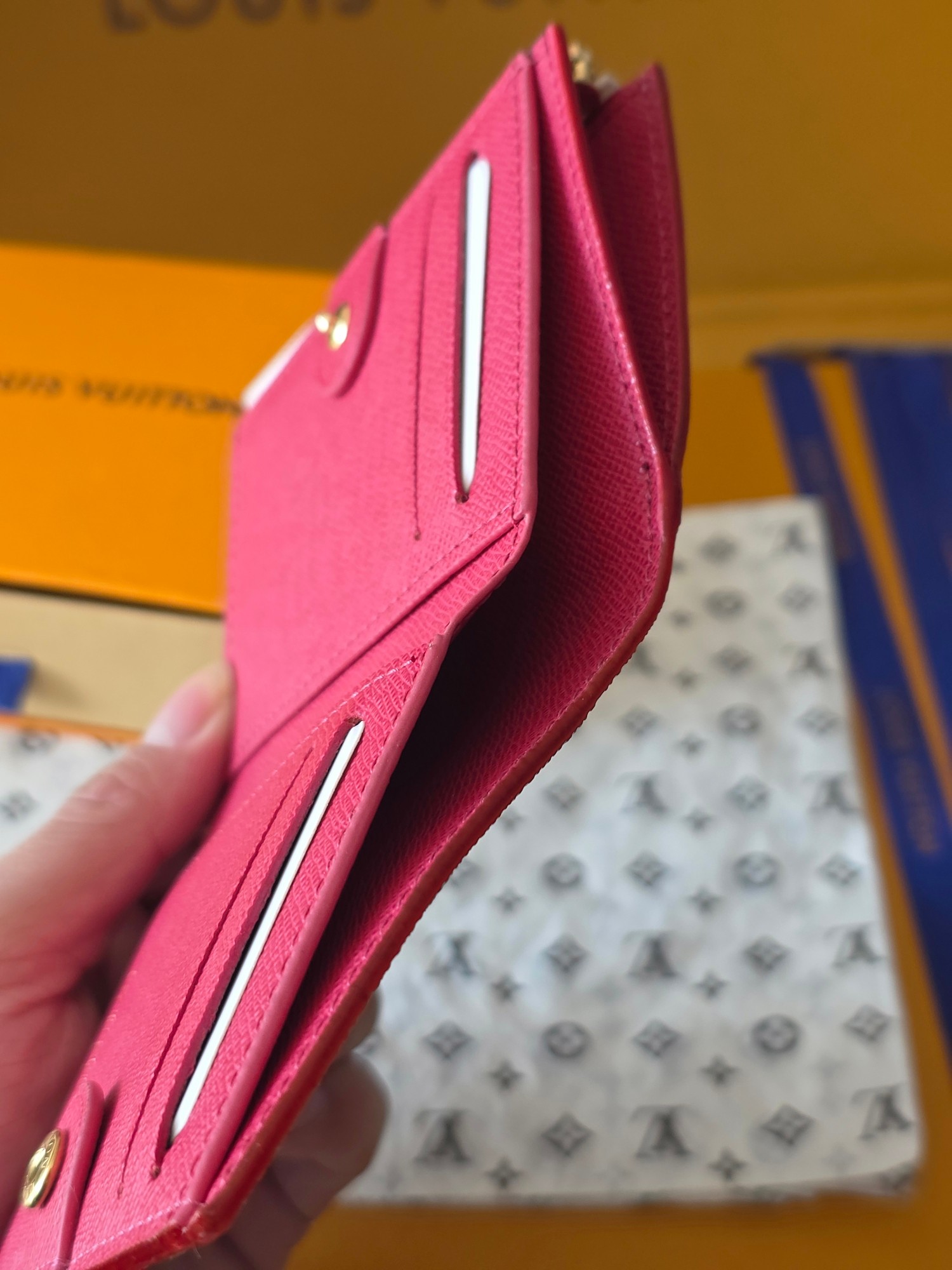LOUIS VUITTON M27736 NEW LV x TM Lisa Wallet