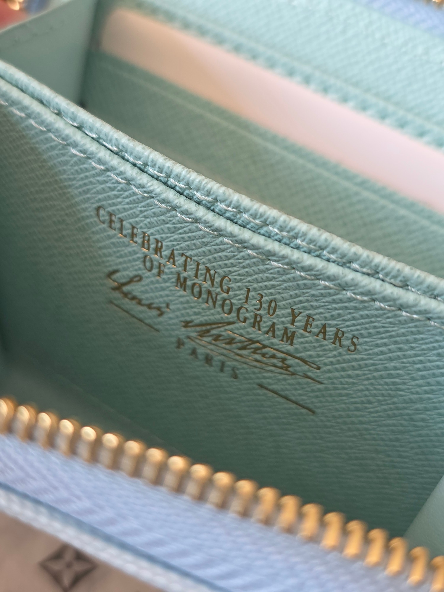 LOUIS VUITTON M27721 NEW Zippy Coin Purse