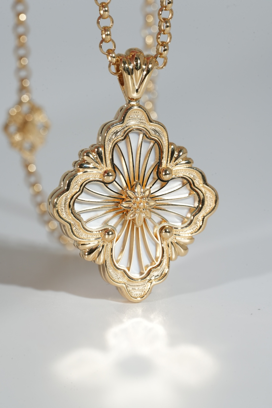 Buccellati Large Mother-of-Pearl Pendant Necklace