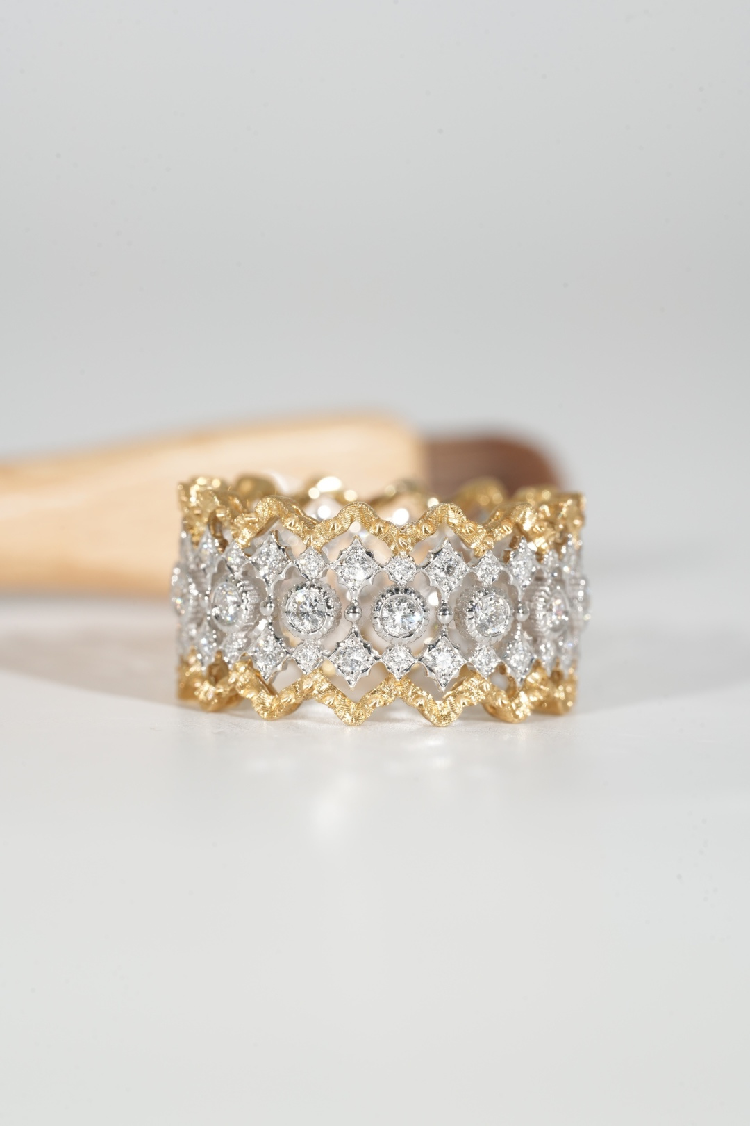 Buccellati Brushed Gold Diamond Band Ring