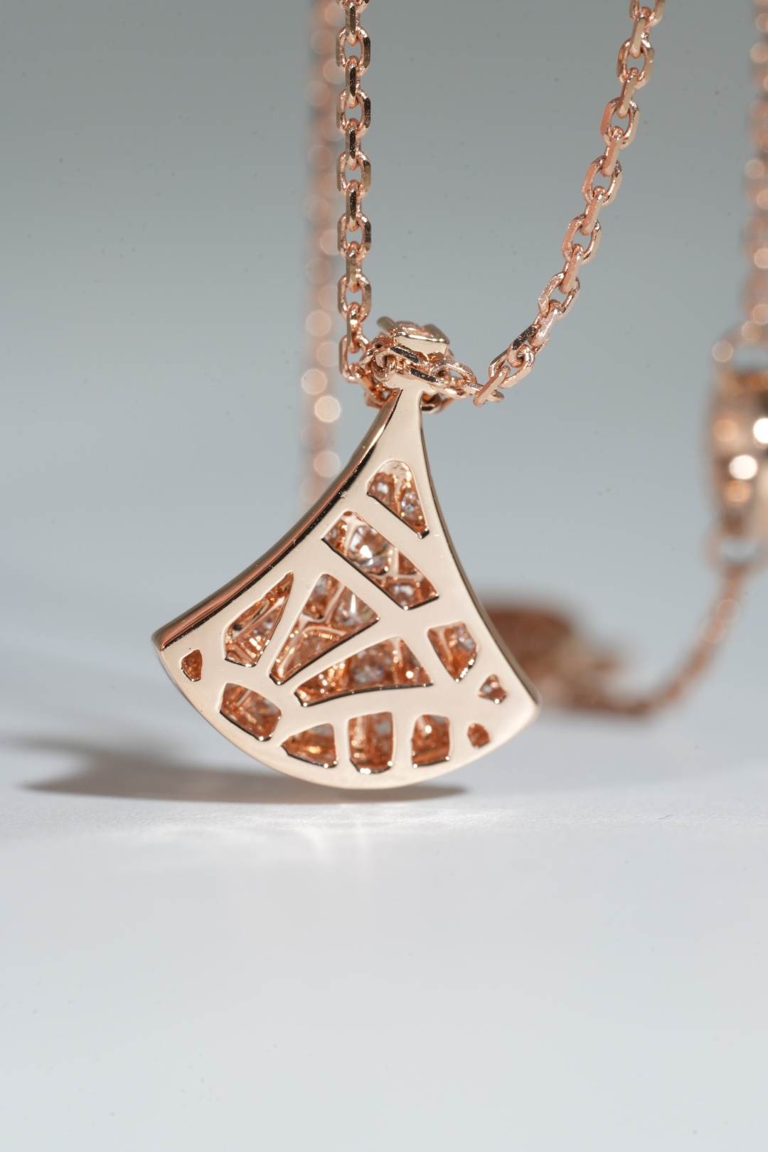 BVLGARI Small Full-Diamond Fan Pendant Necklace