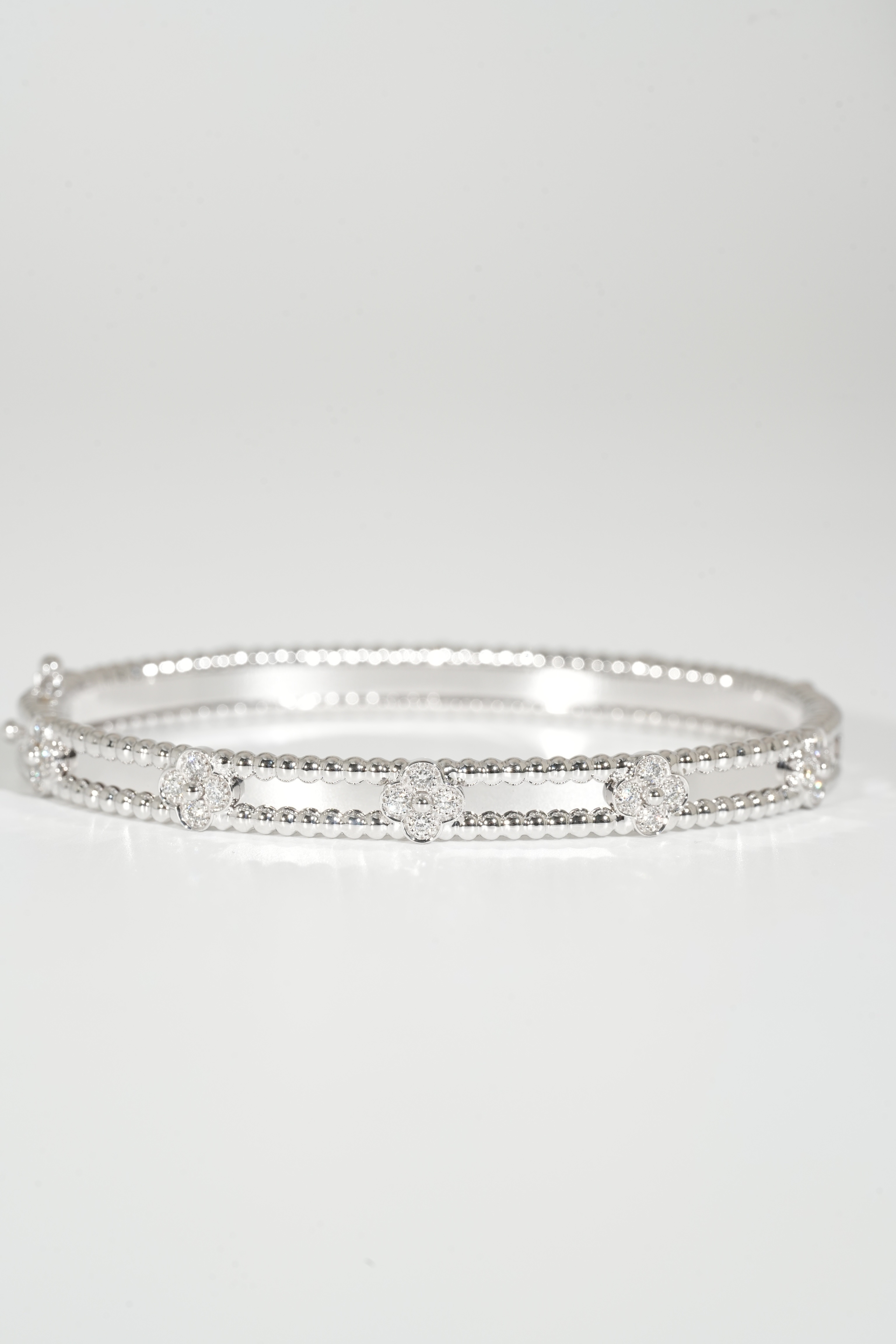 VCA “Kaleidoscope” Bangle