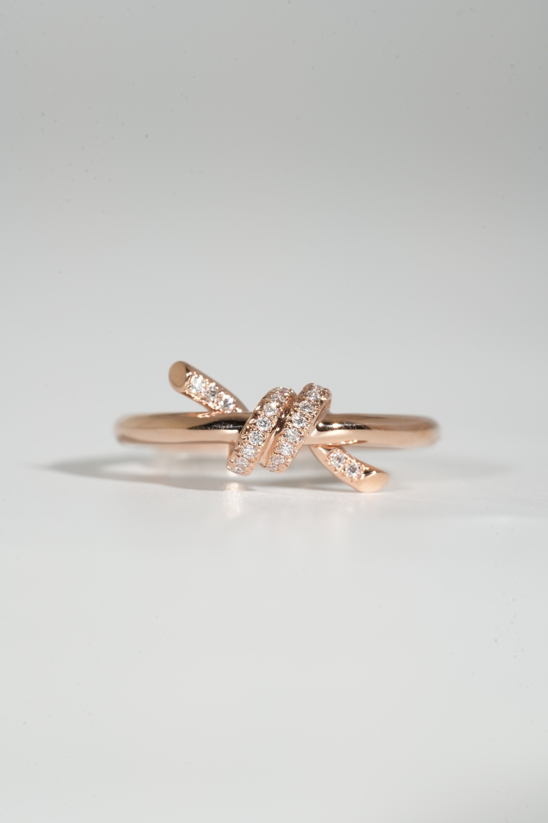 Tiffany Luxury Edition Knot Ring