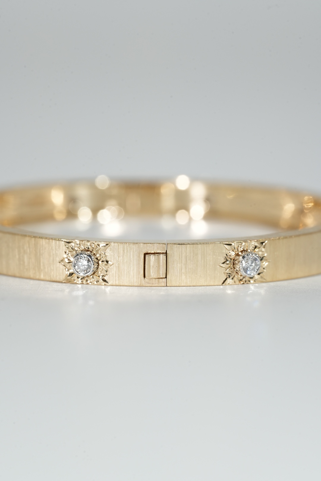 Buccellati Brushed Gold Bangles with Ten Diamonds
