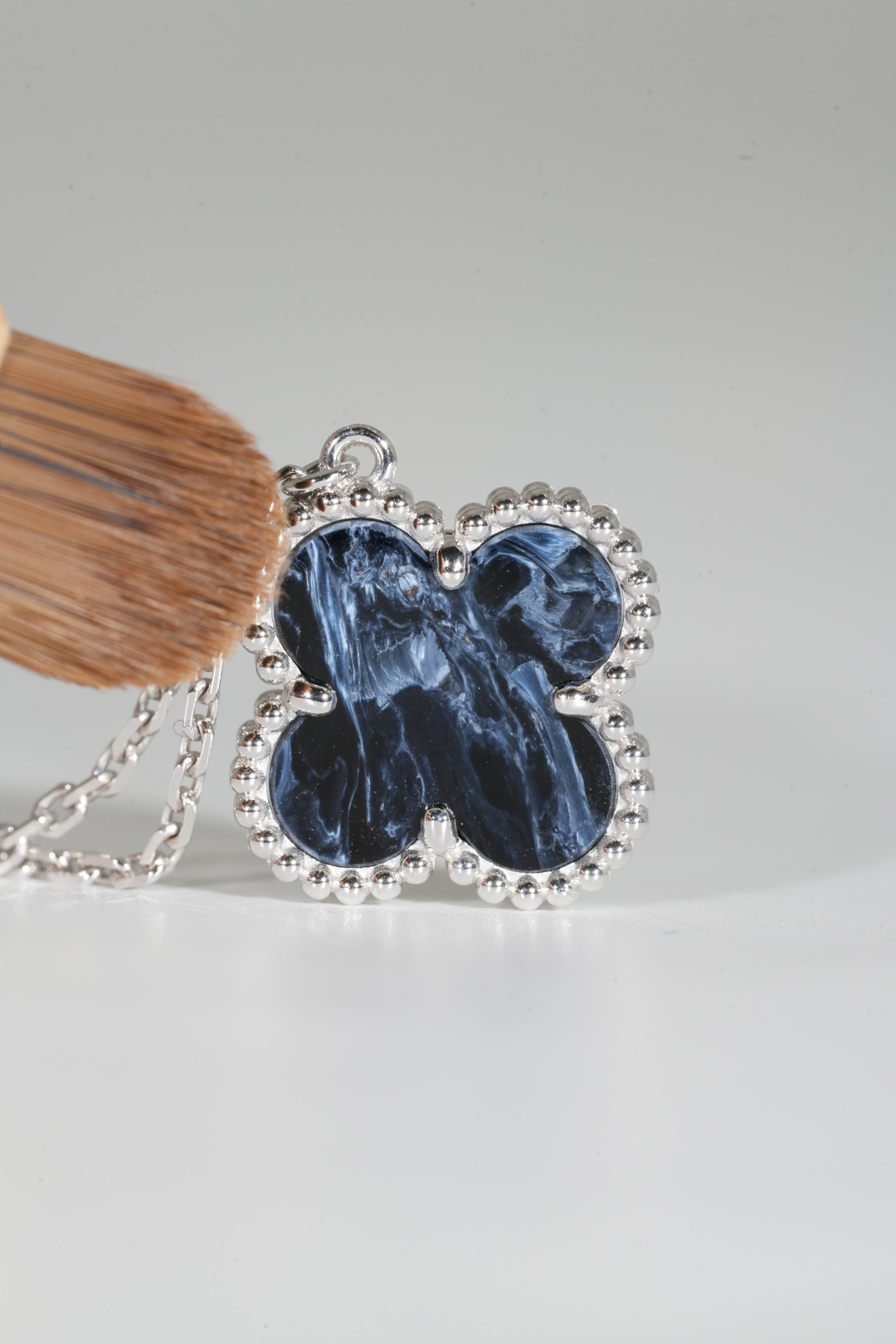 VCA Pietersite Single-Motif Necklace