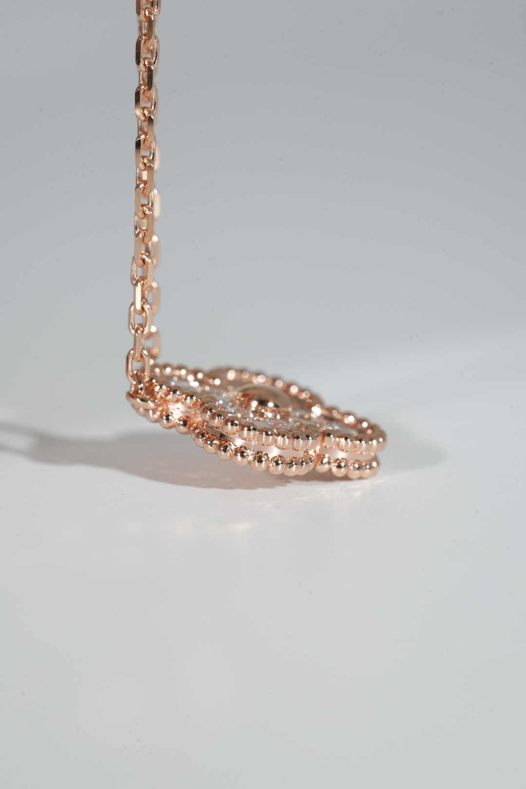 VCA Full-Diamond Single-Motif Necklace (Rose Gold)