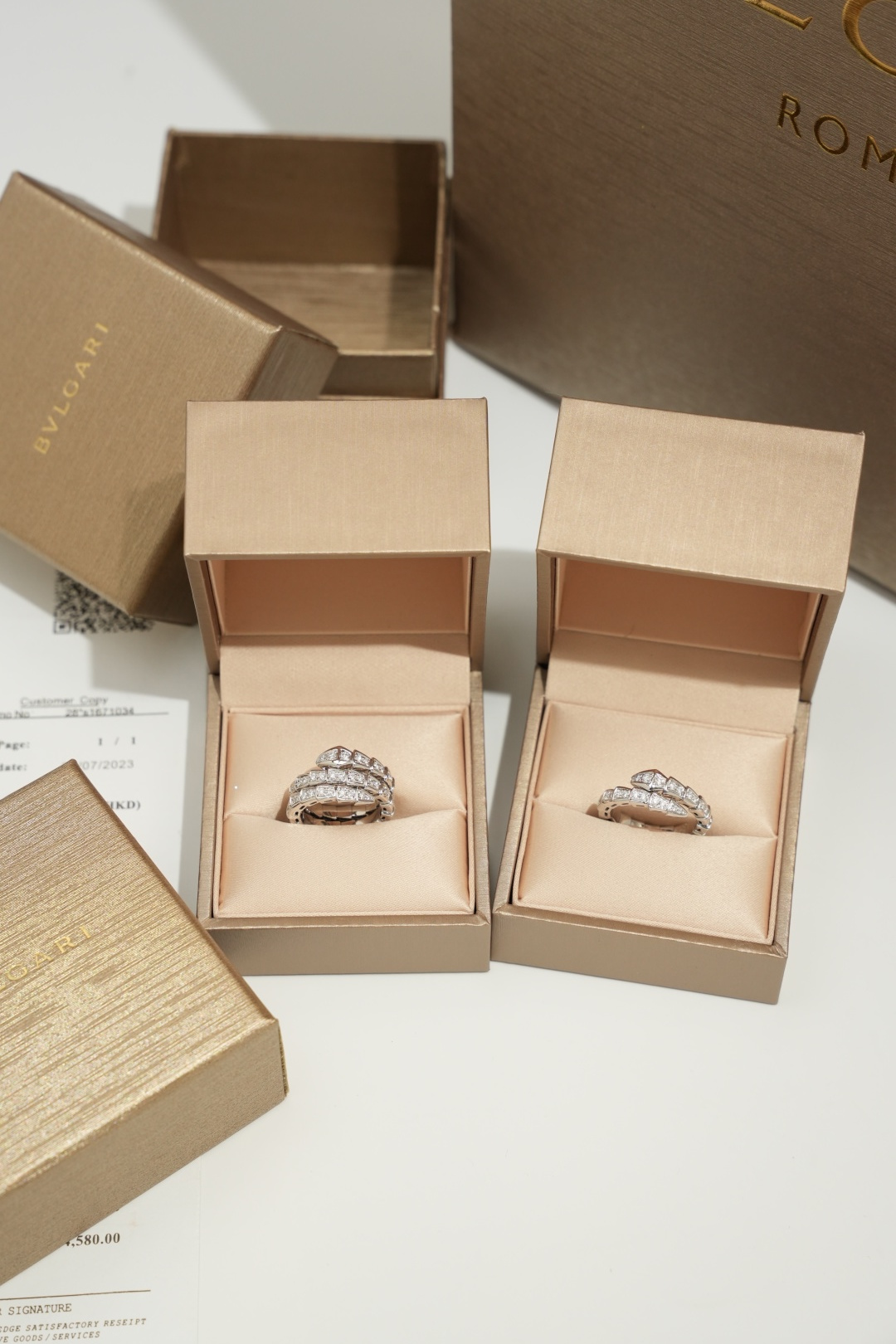 BVLGARI Full-Diamond Serpenti Ring (Triple Coil)