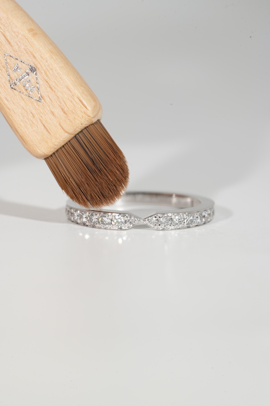 Chaumet Full-Diamond “Jeux de Liens” Ring
