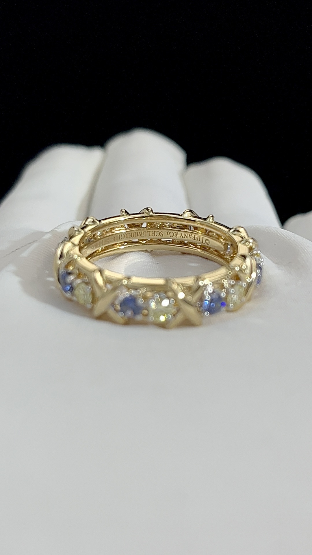 Tiffany Blue & Yellow Diamond Sixteen-stone Ring