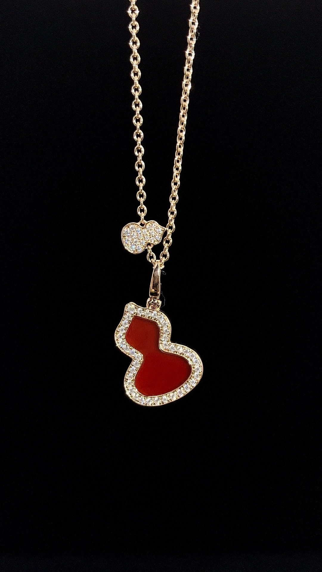 Qeelin Wulu Double-Gourd Necklace