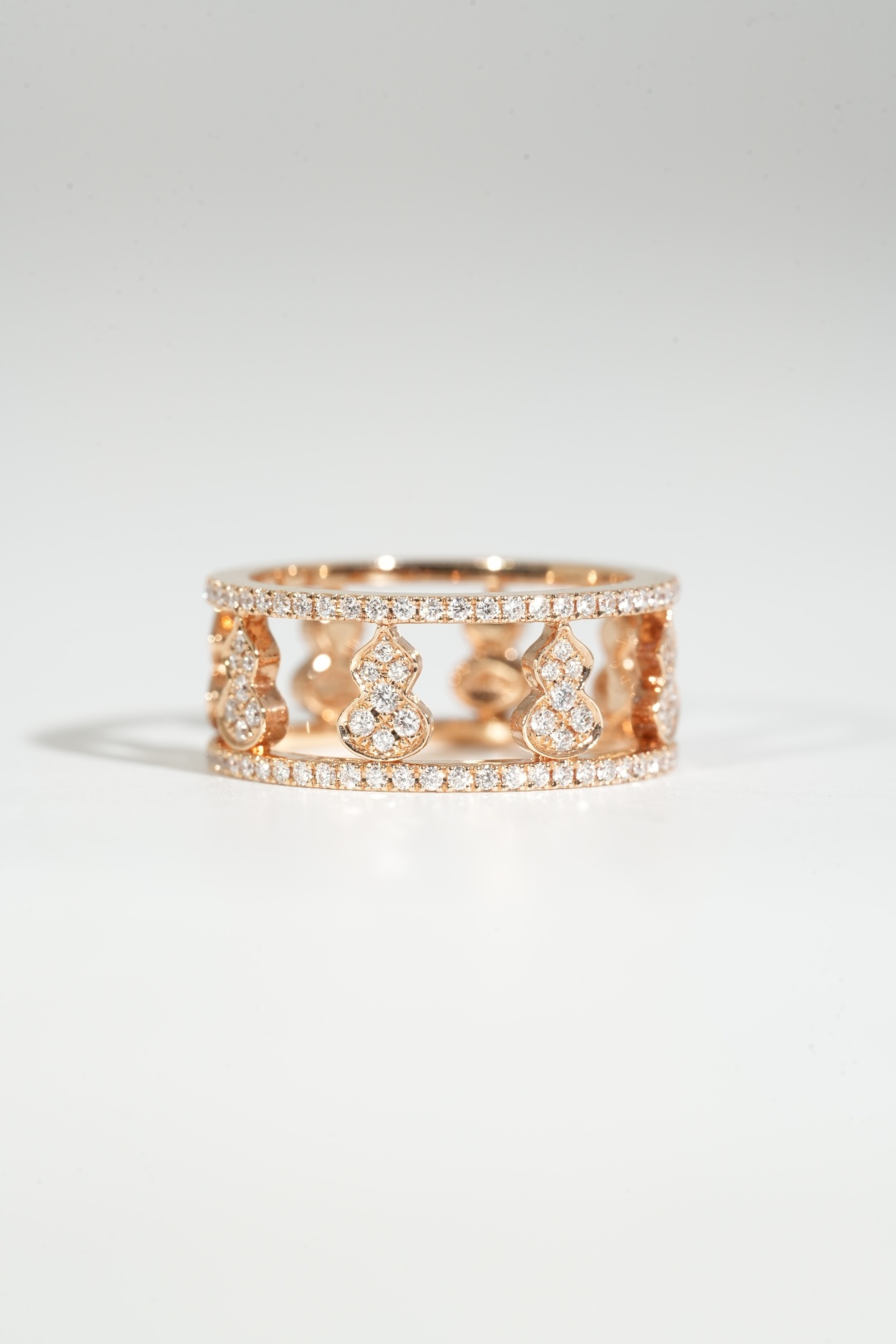 Qeelin Full-Diamond Pumpkin Ring