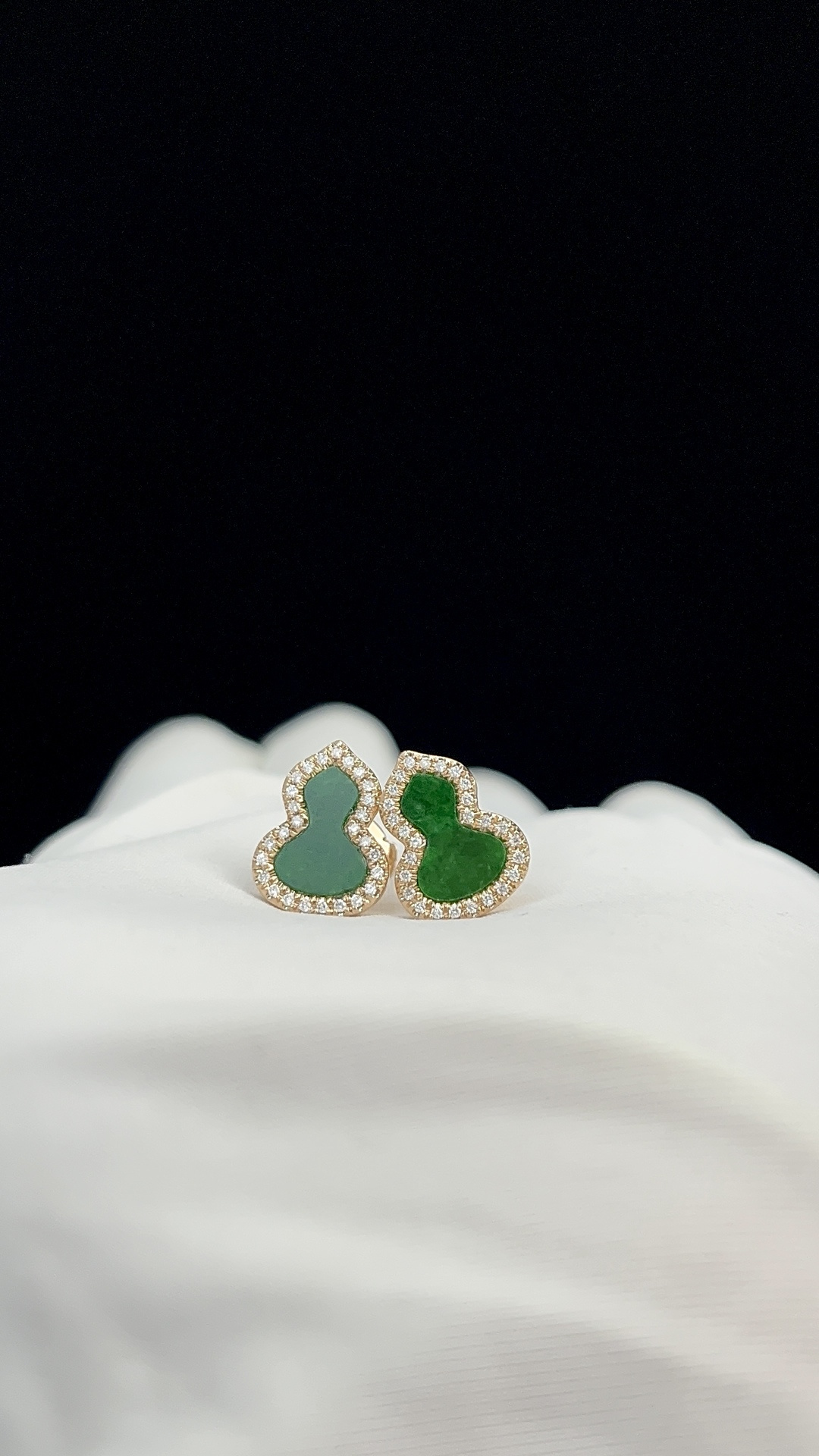 Qeelin Wulu Green Stud Earrings