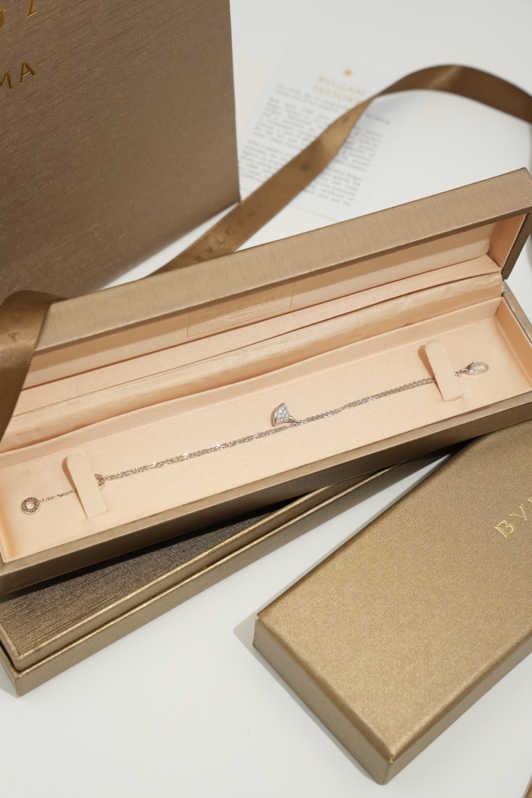 BVLGARI Mini Full-diamond Fans Bracelet