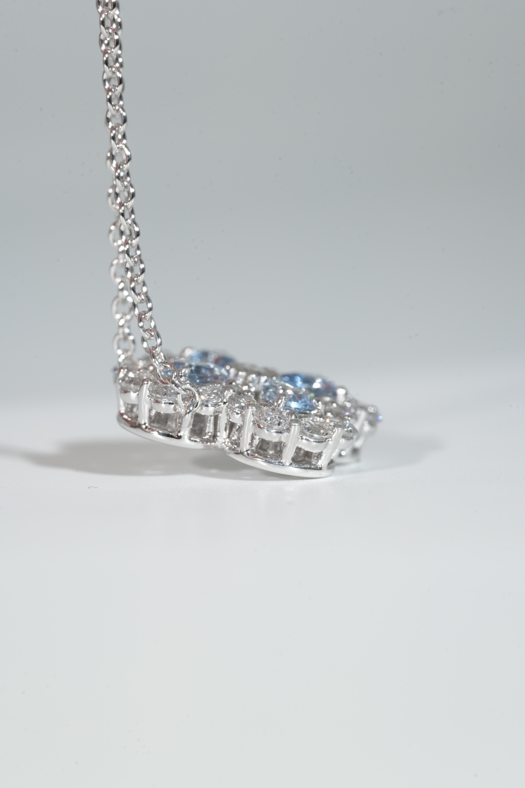 Harry Winston Aquamarine Loop Necklace