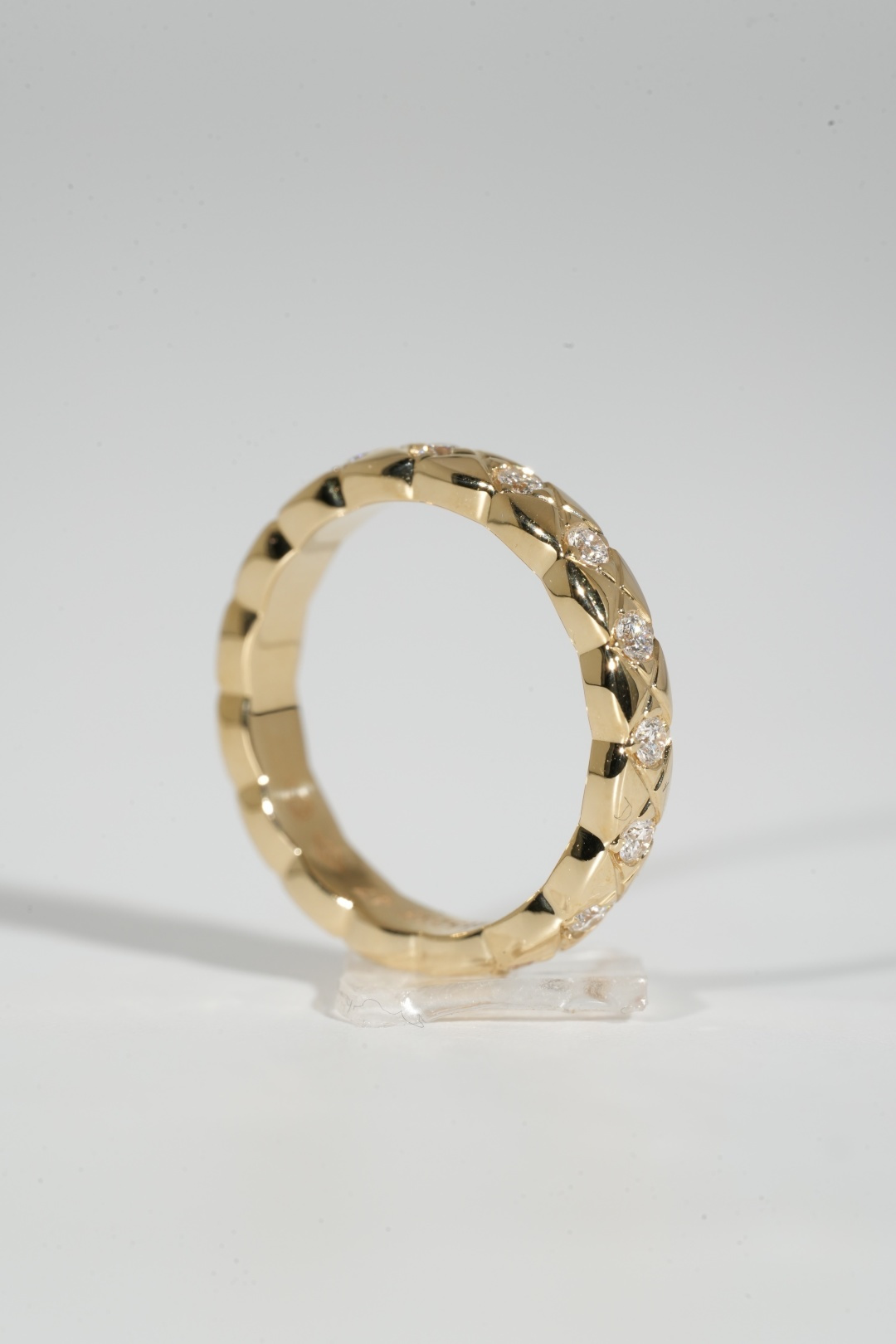 CHANEL Coco Crush Narrow Full-Diamond Ring