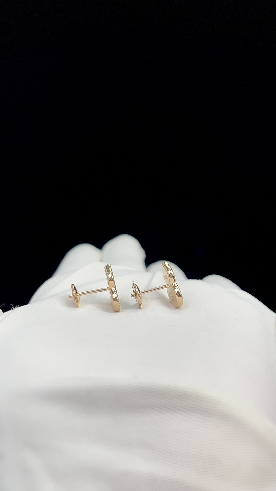 Qeelin Wulu Green Stud Earrings