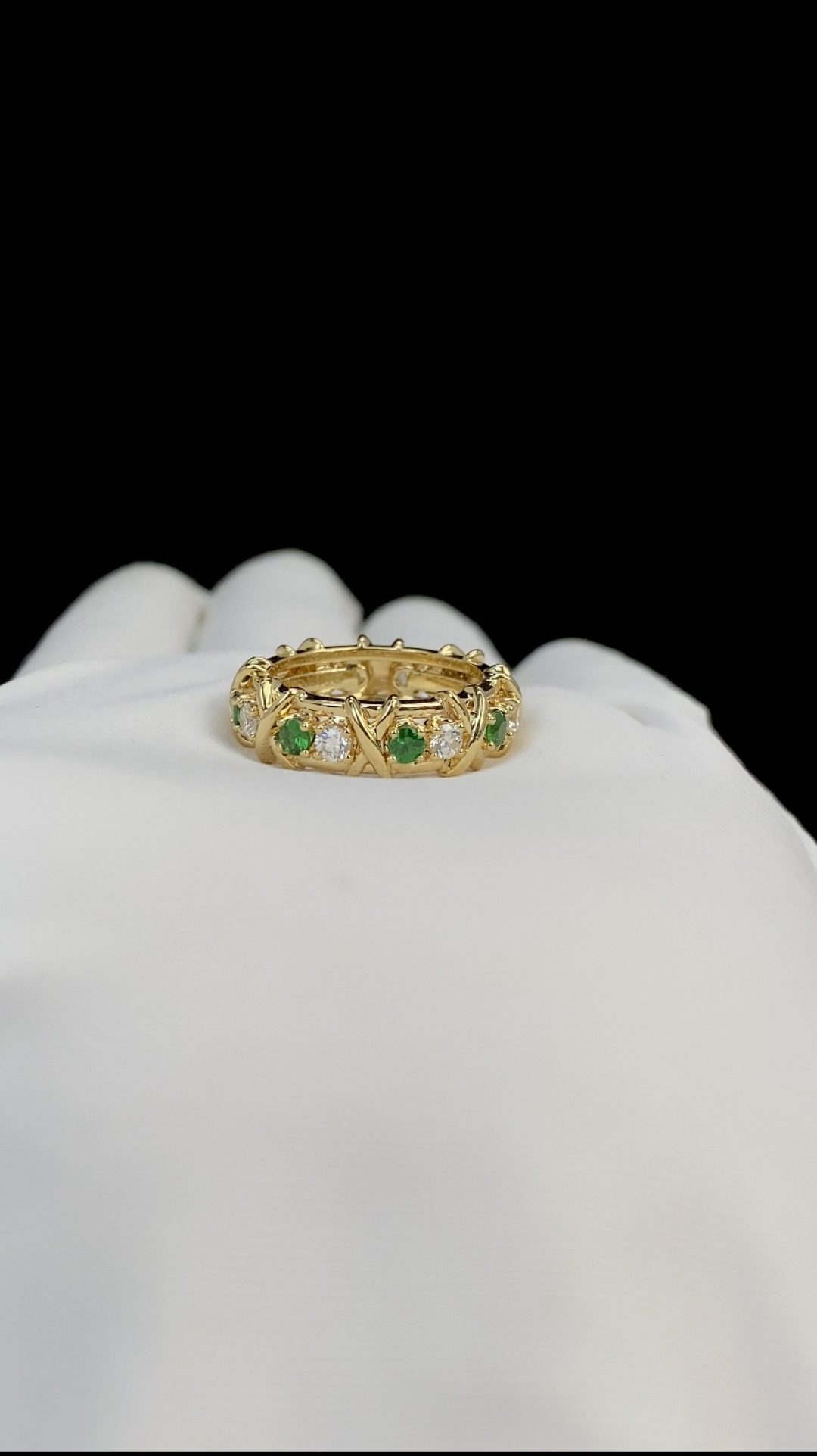 Tiffany Sixteen-Stone Emerald Ring