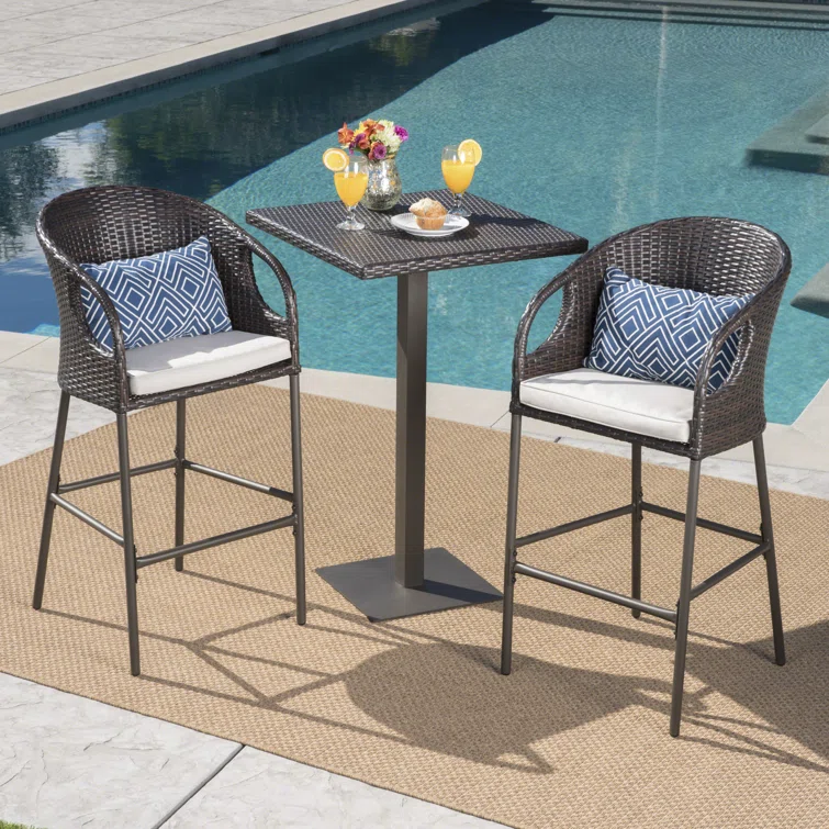 Aribert 2 - Person Square Outdoor Dining Set
