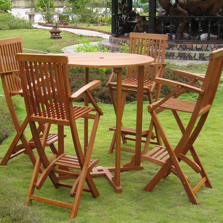Blaser 4 - Person Round Outdoor Dining Set