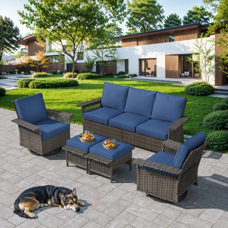 Buenhomino 5 - Person Outdoor Seating Group with Cushions