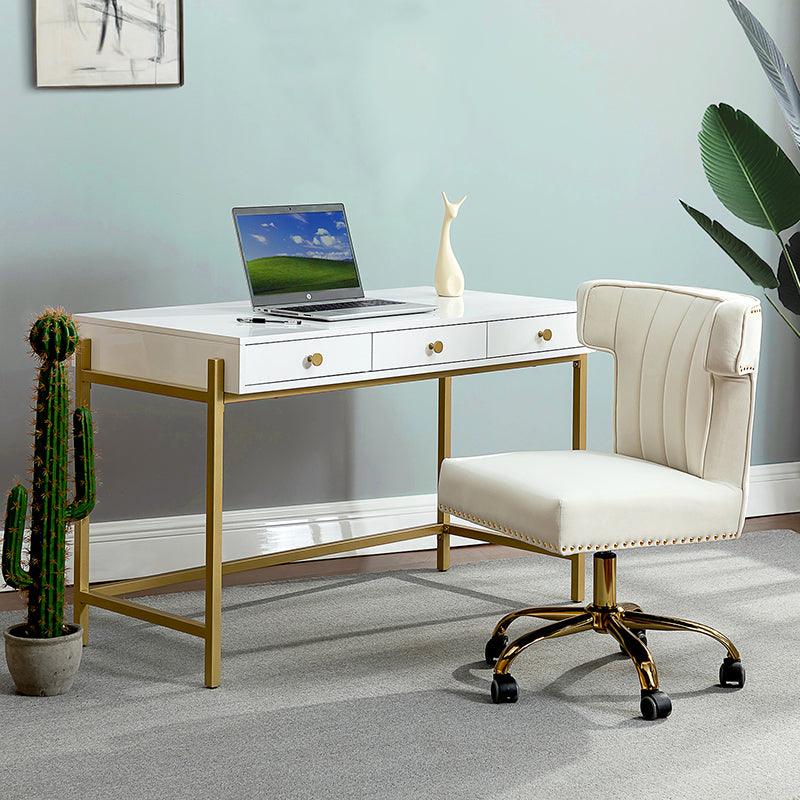 Dalia Desk
