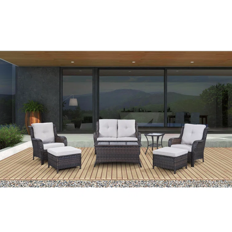 4 - Person Outdoor Seating Group with Cushions